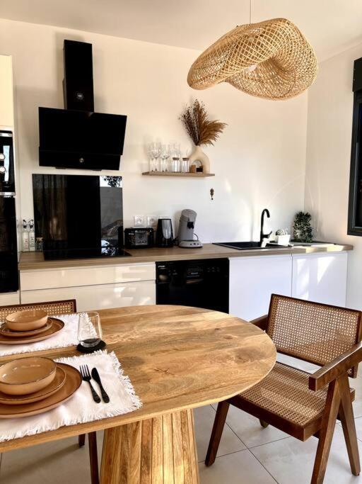 Le Mika House