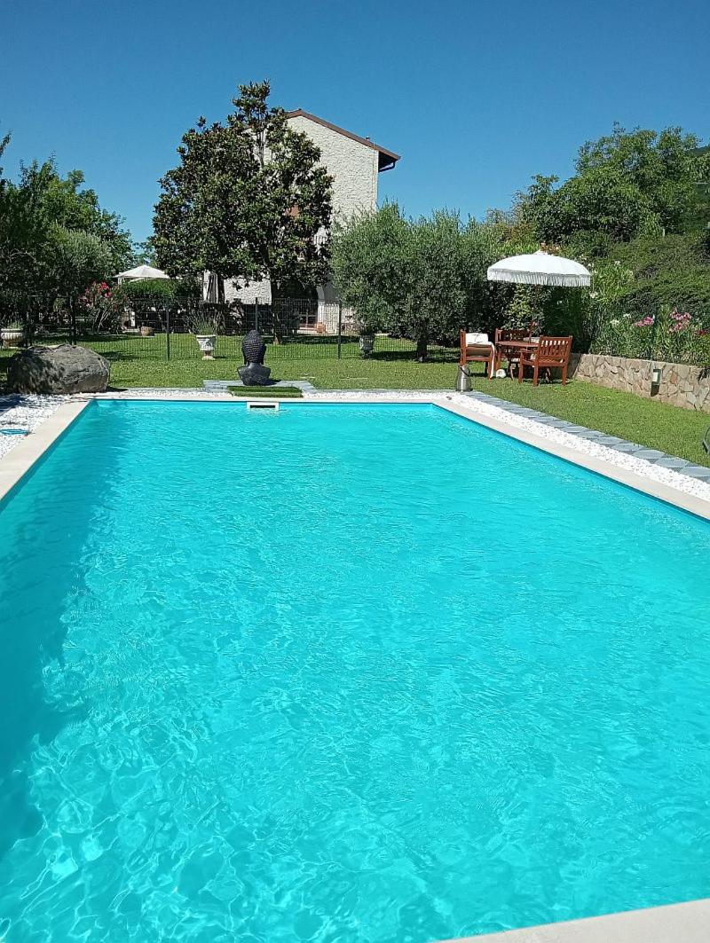 Maurers Gardaseetraum nahe Ort Garda Alles nur nicht 0815 hochwertig mit Pool und Vollausstattung neu ab April 2025 in Vermietung view 3