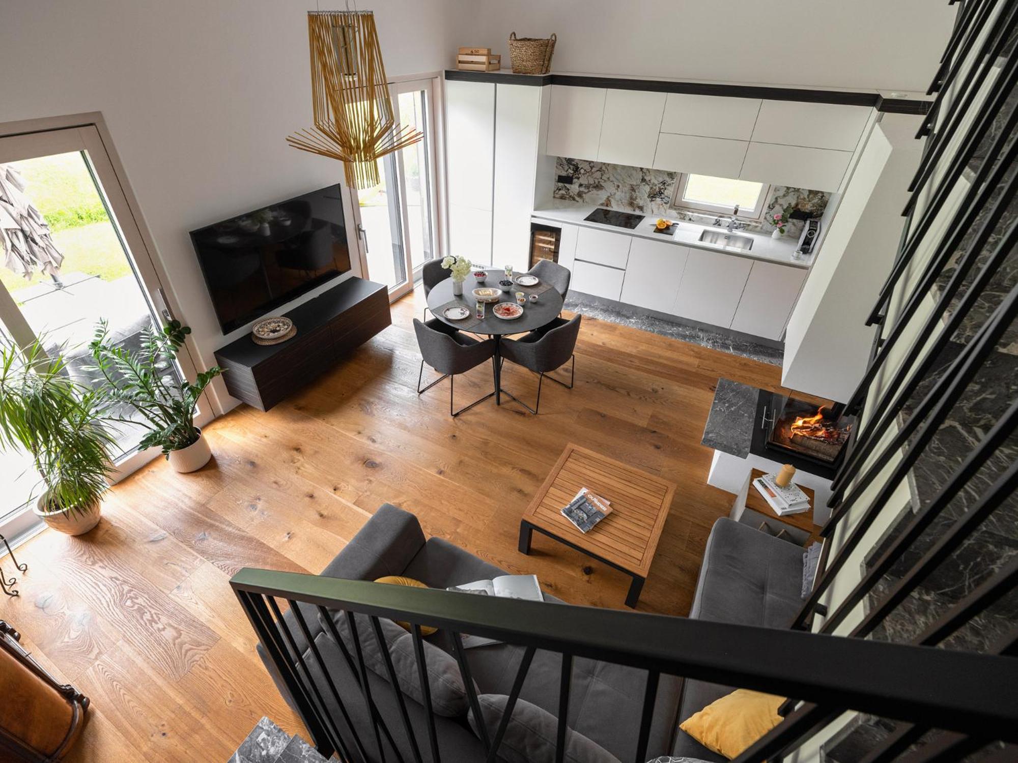 Maison du Soleil view 3