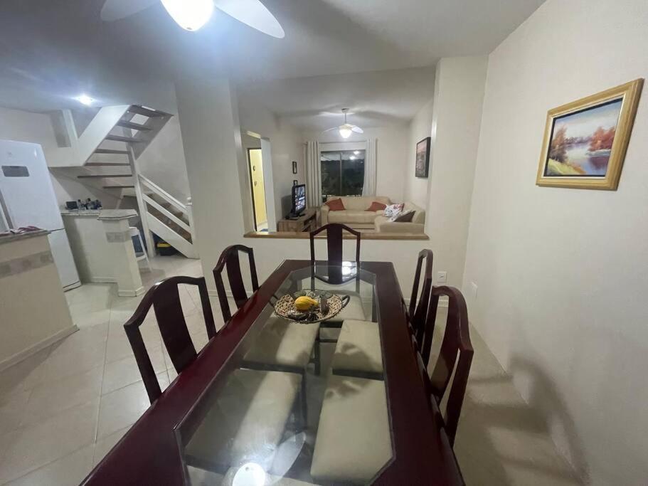 Casa 3 qtos beira mar praia exclusiva e piscina