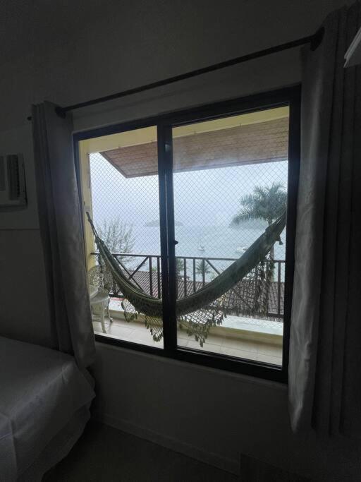 Casa 3 qtos beira mar praia exclusiva e piscina
