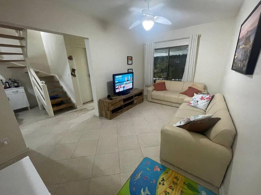 Casa 3 qtos beira mar praia exclusiva e piscina