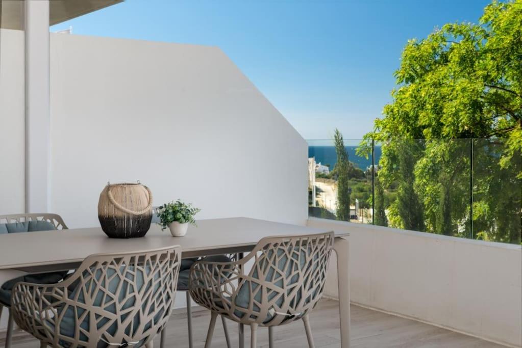 One 80 Estepona cozy apartment 'El Cambio' at walking distance to the sea view 4