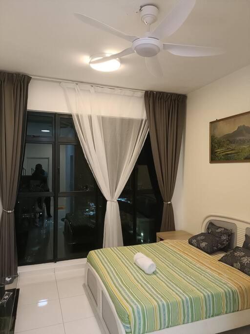 Cozy Sky Loft 2 Guests Nflix, Disney Plus & HBO B30B