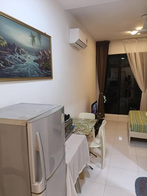 Cozy Sky Loft 2 Guests Nflix, Disney Plus & HBO B30B