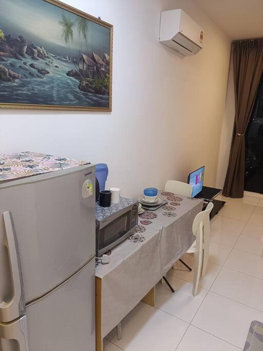 Cozy Sky Loft 2 Guests Nflix, Disney Plus & HBO B30B