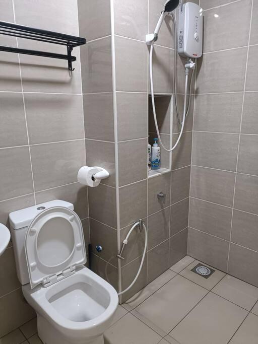 Cozy Sky Loft 2 Guests Nflix, Disney Plus & HBO B30B
