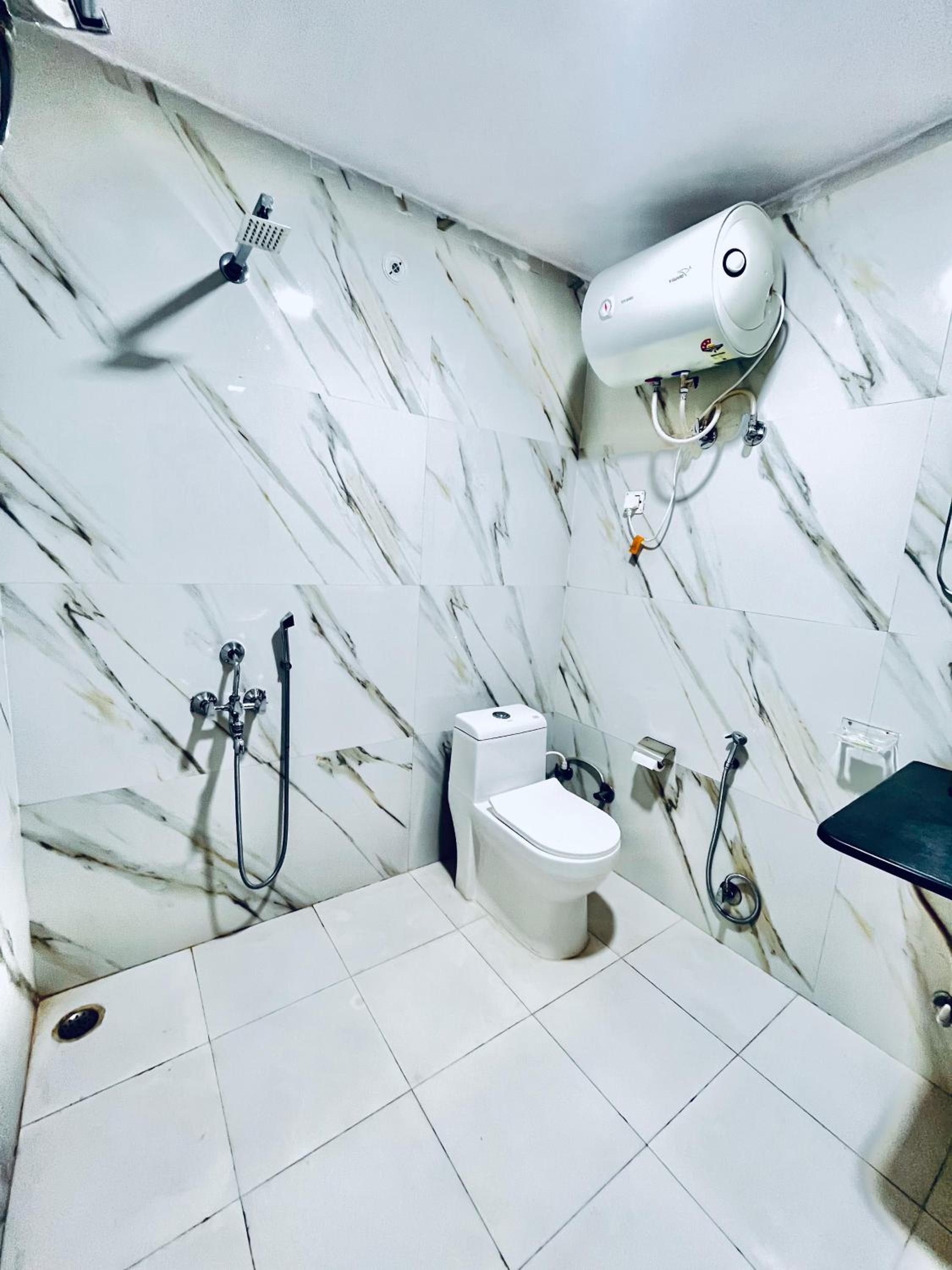 Alibaba’s Indiana Homestay