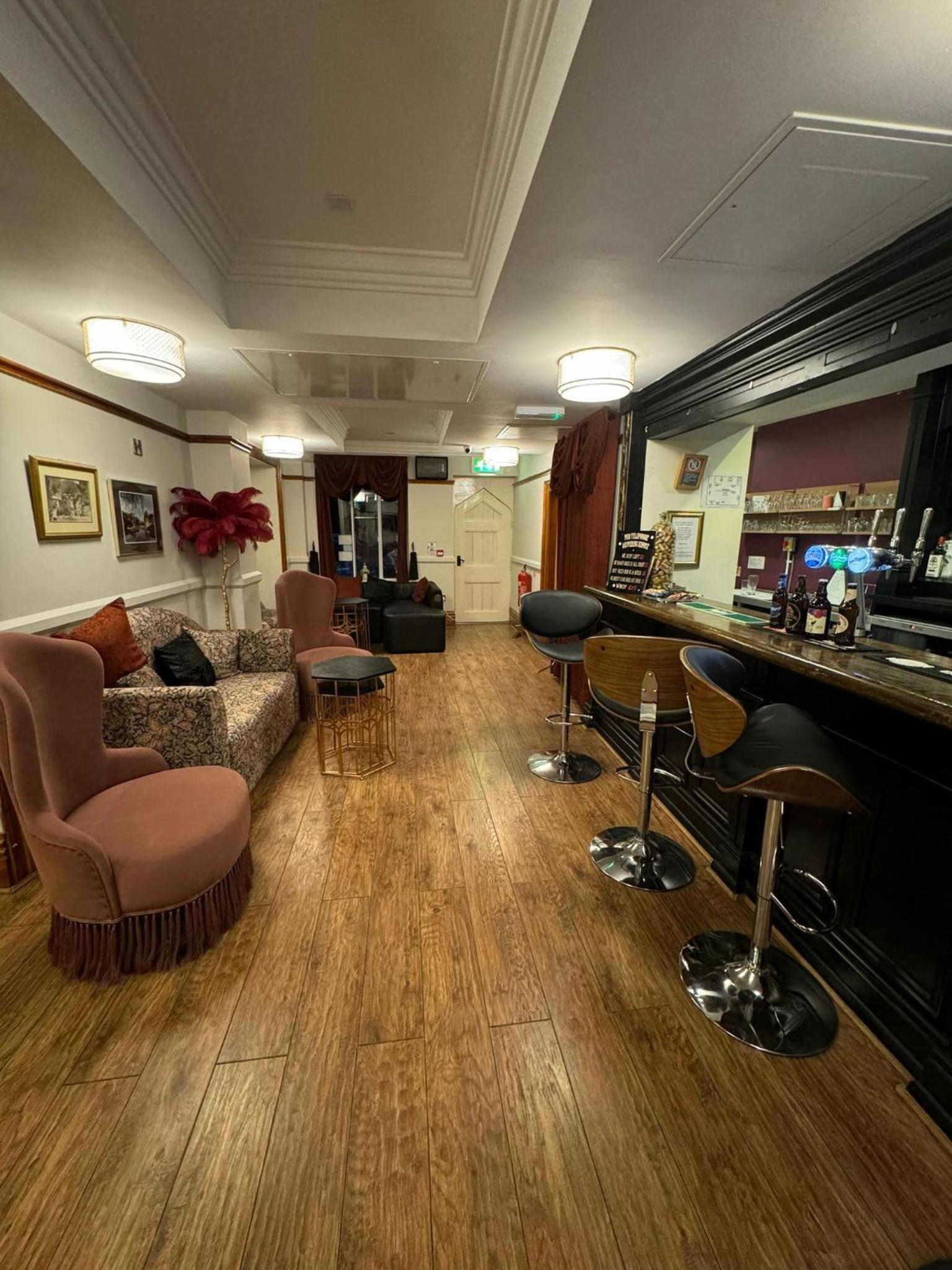 High Tor Hotel