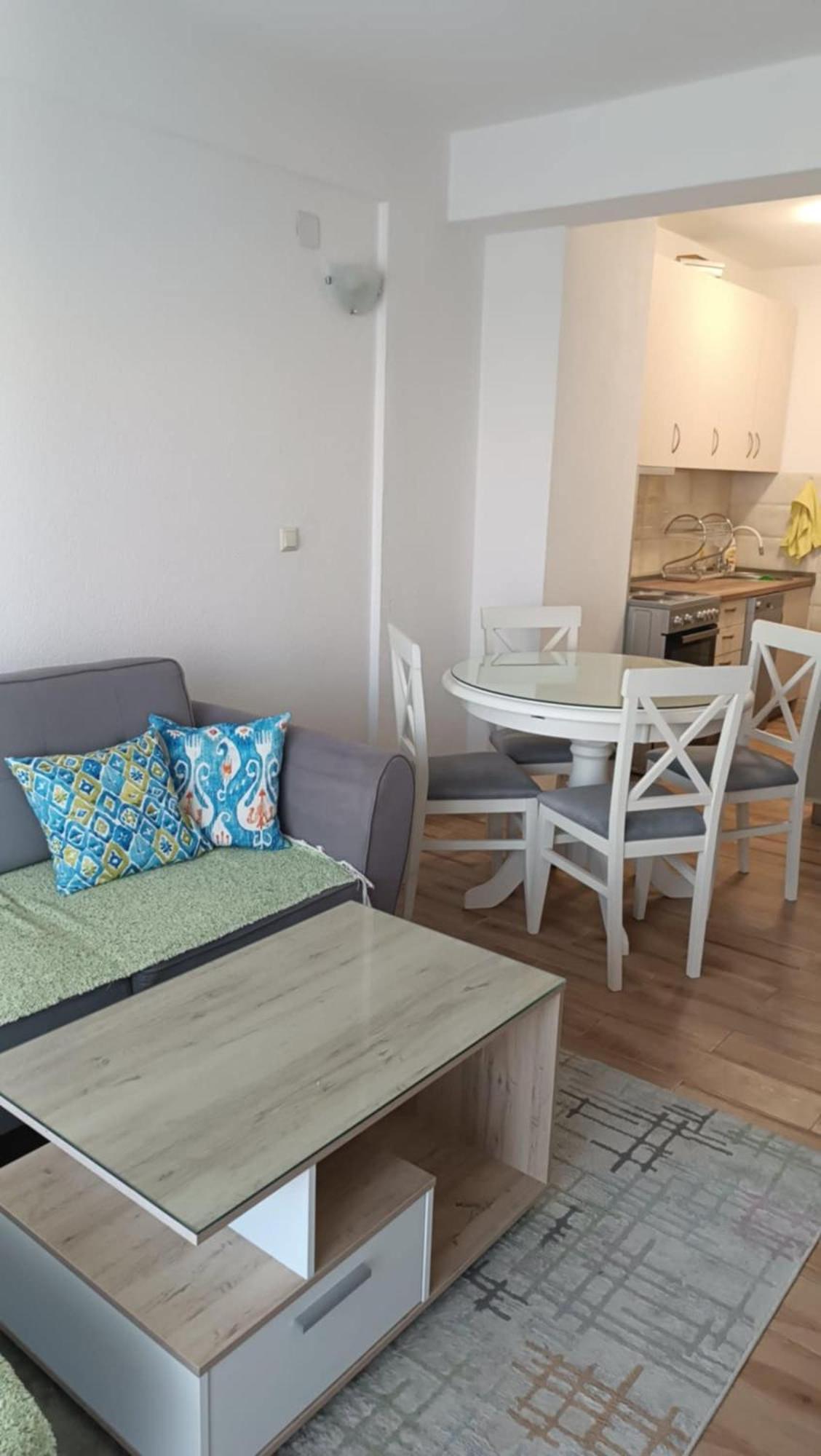 Emma Apartment