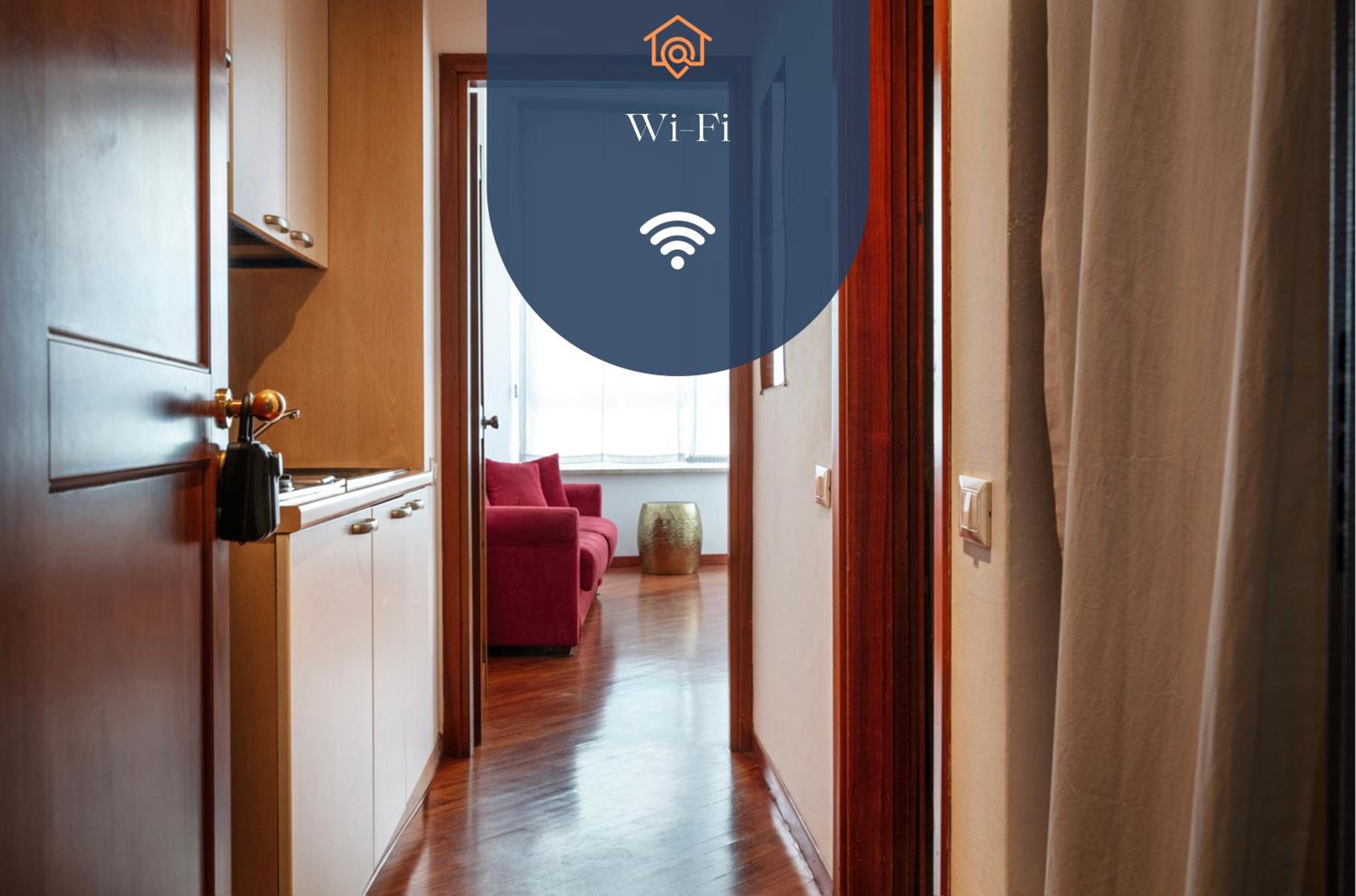 DeHomes - Business Suites, Milan Centre, Wi-Fi & Netflix, 10 minutes Duomo & more