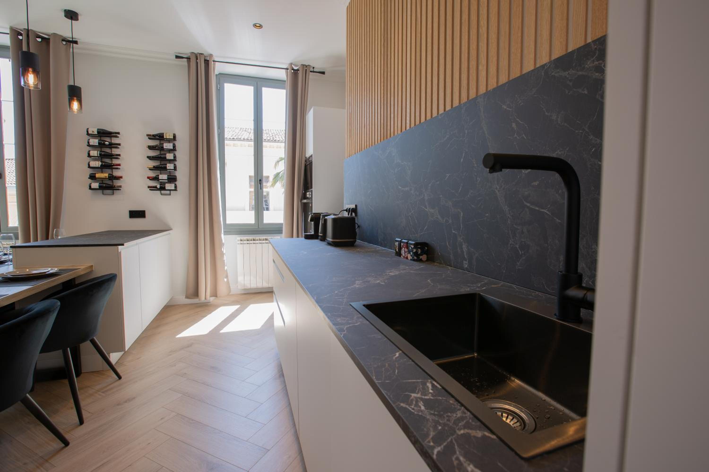 L'Oranger T4 Elegant and bright Prime Location