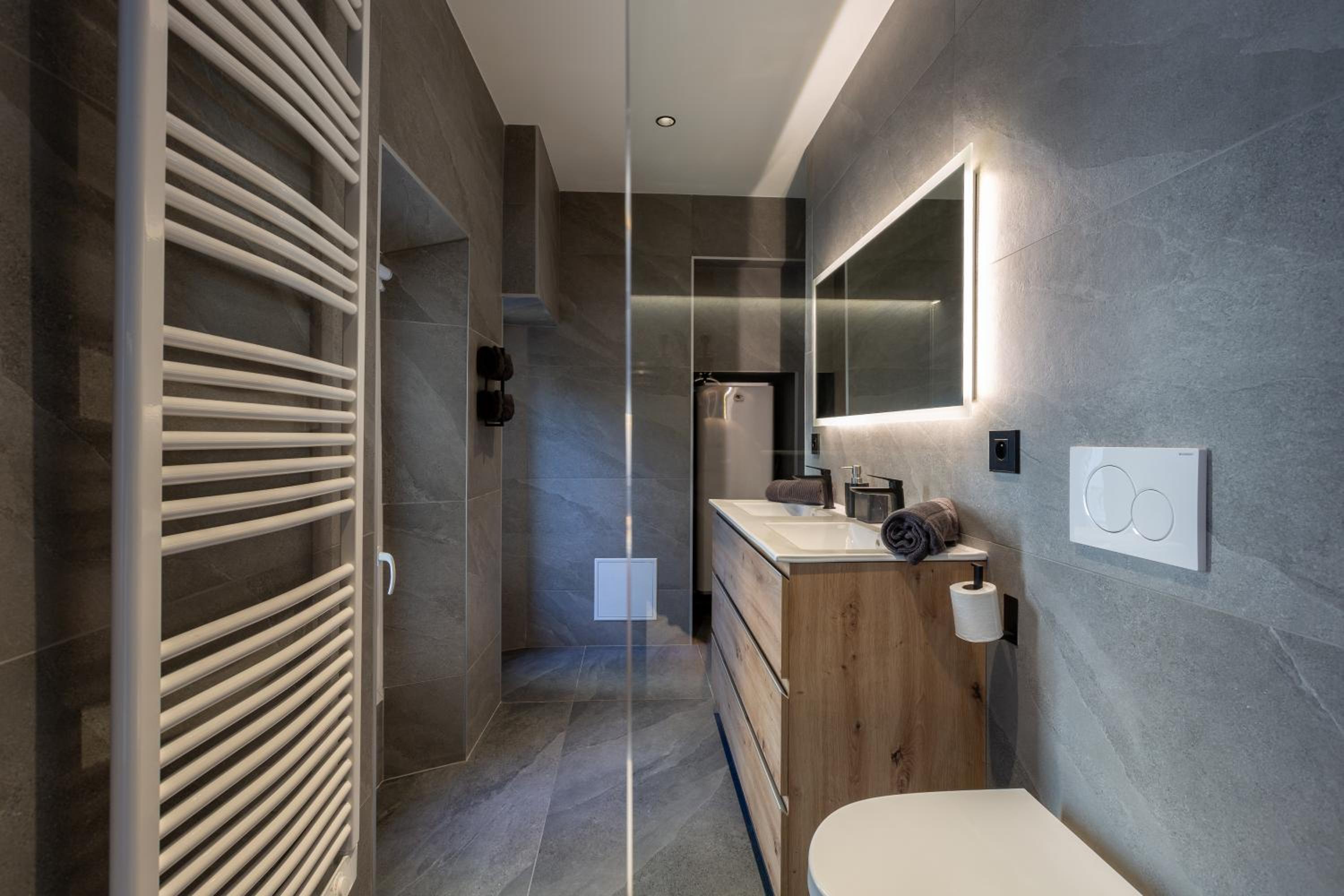 L'Oranger T4 Elegant and bright Prime Location