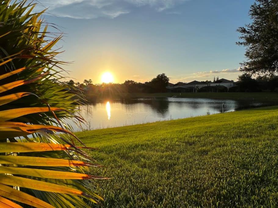 Florida Lake View Villa