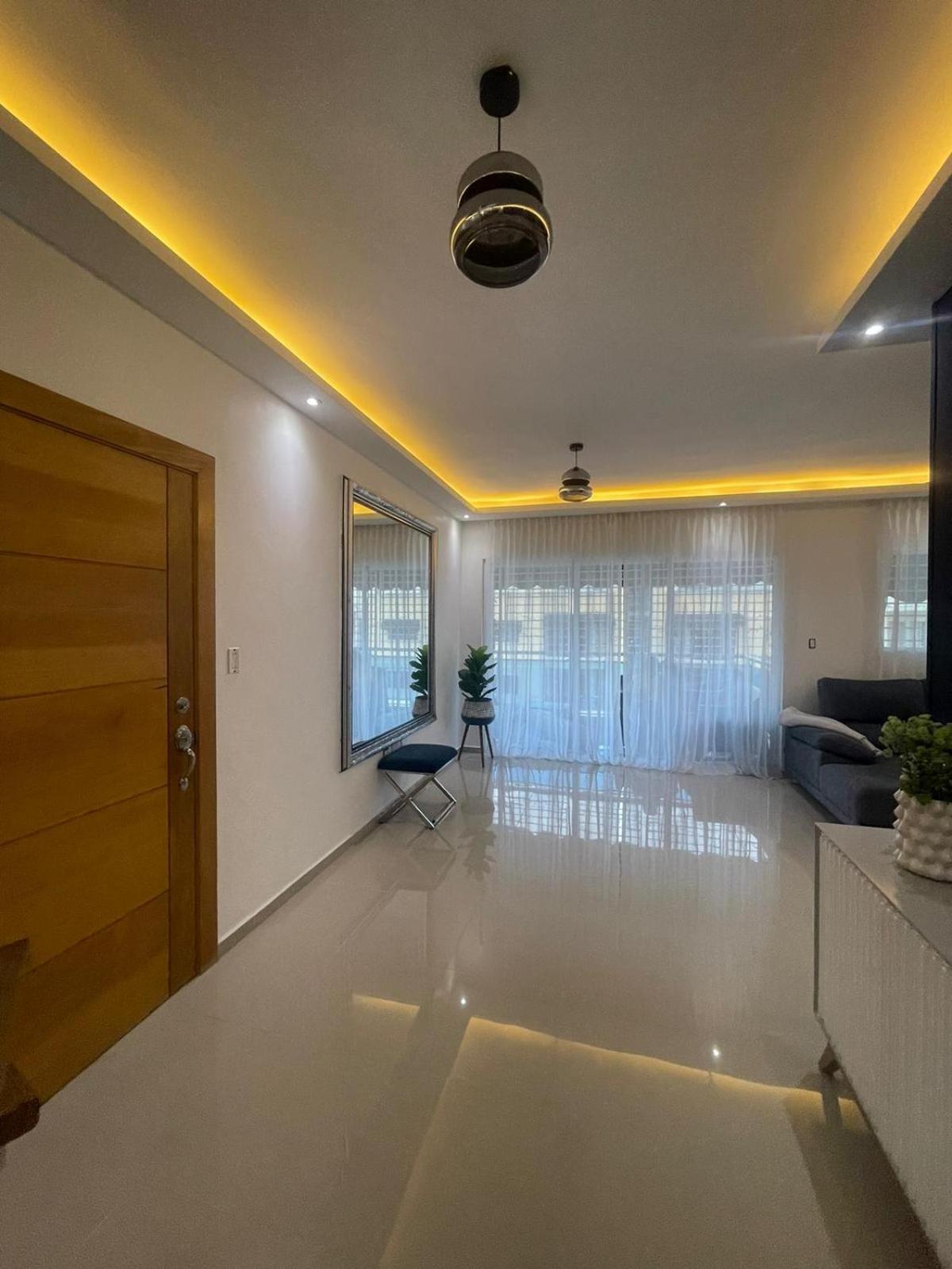 Apartamento completo con jacuzzi y gazebo