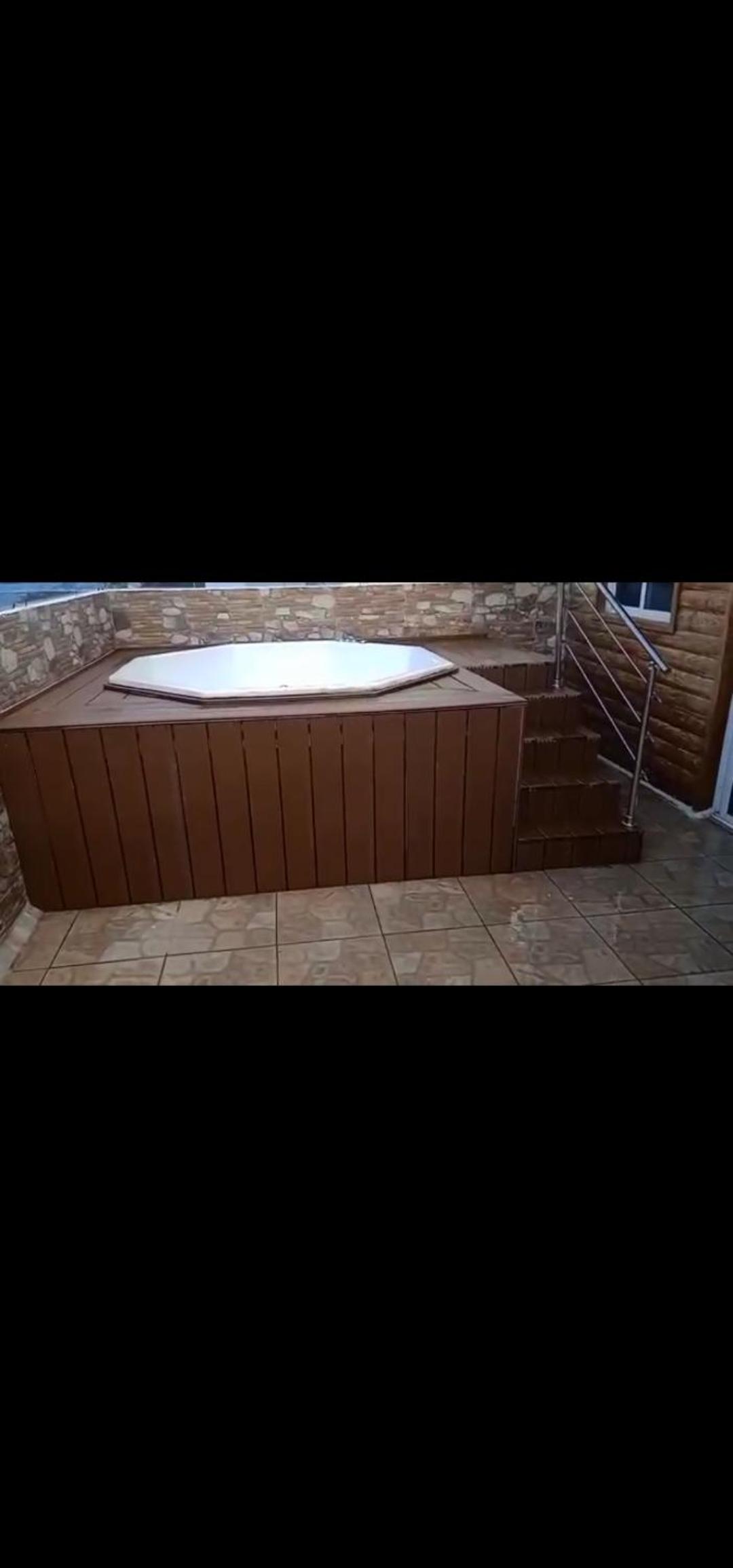Apartamento completo con jacuzzi y gazebo