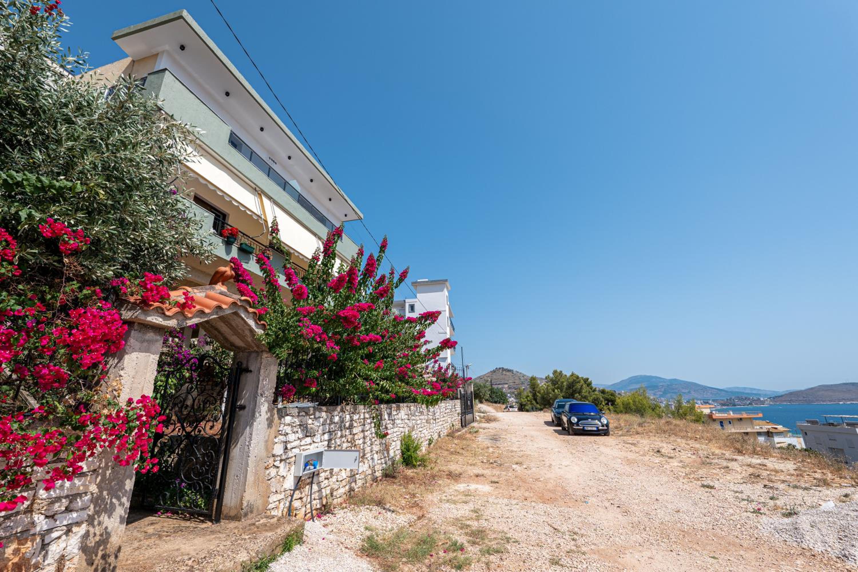 Euphoria Apartments