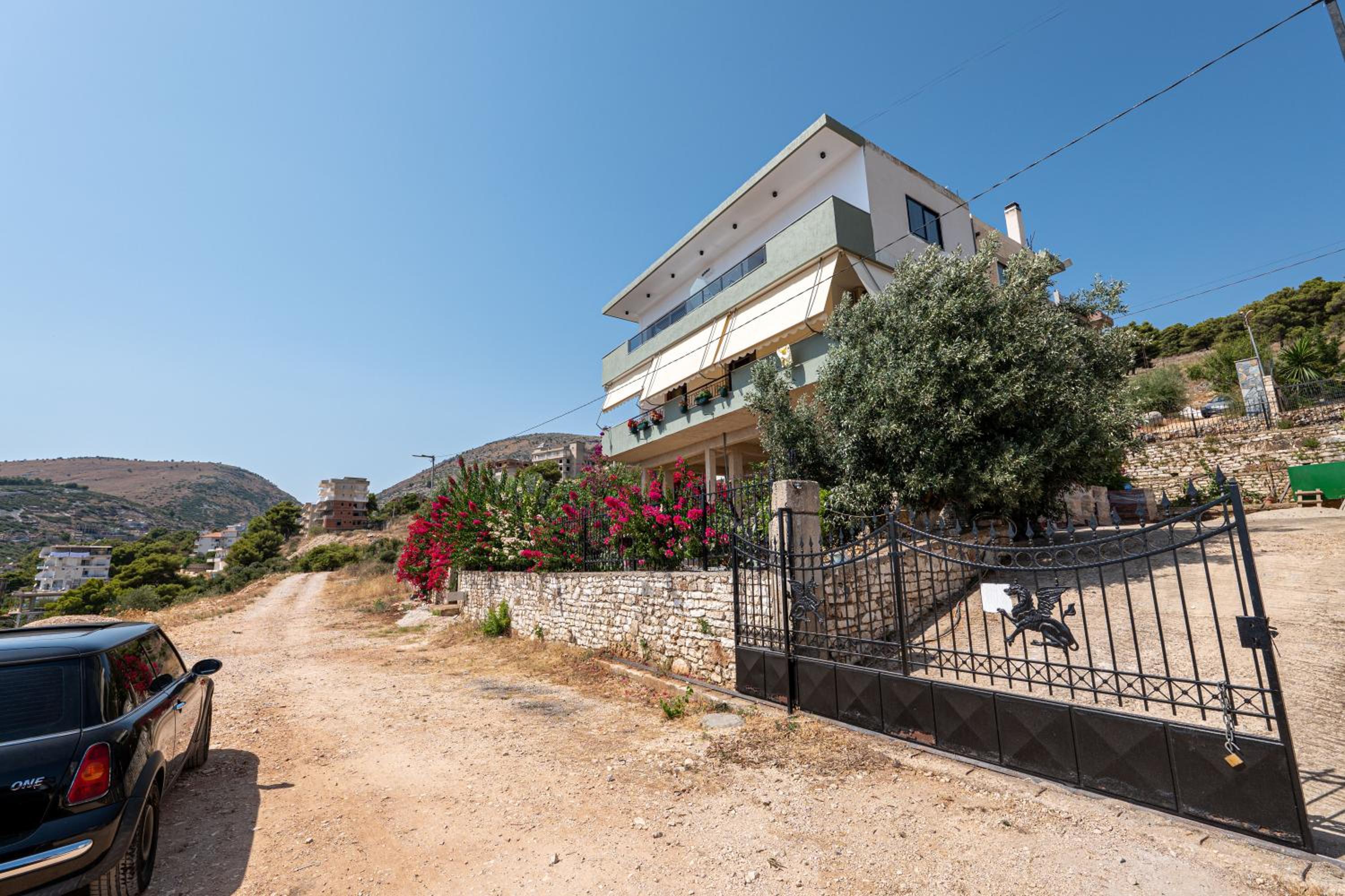Euphoria Apartments