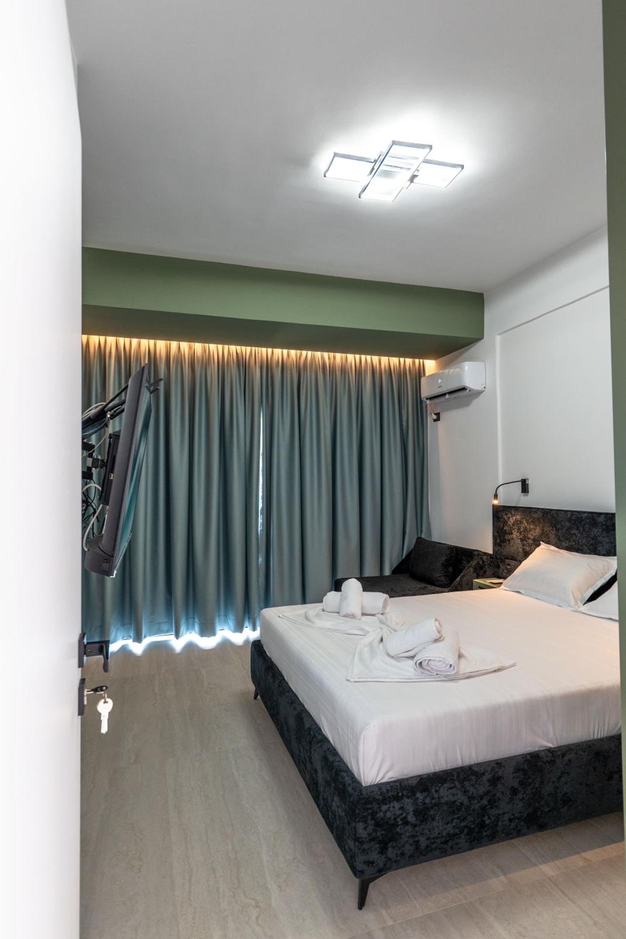 Euphoria Apartments