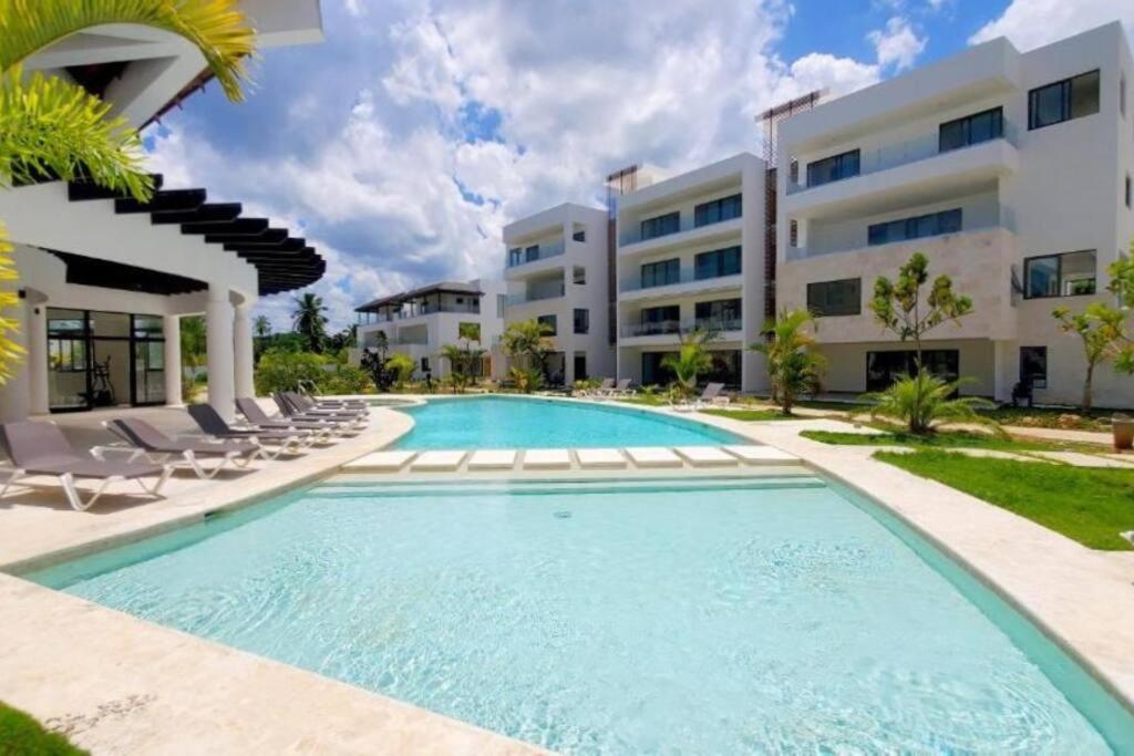 Relax Beach Front Residence