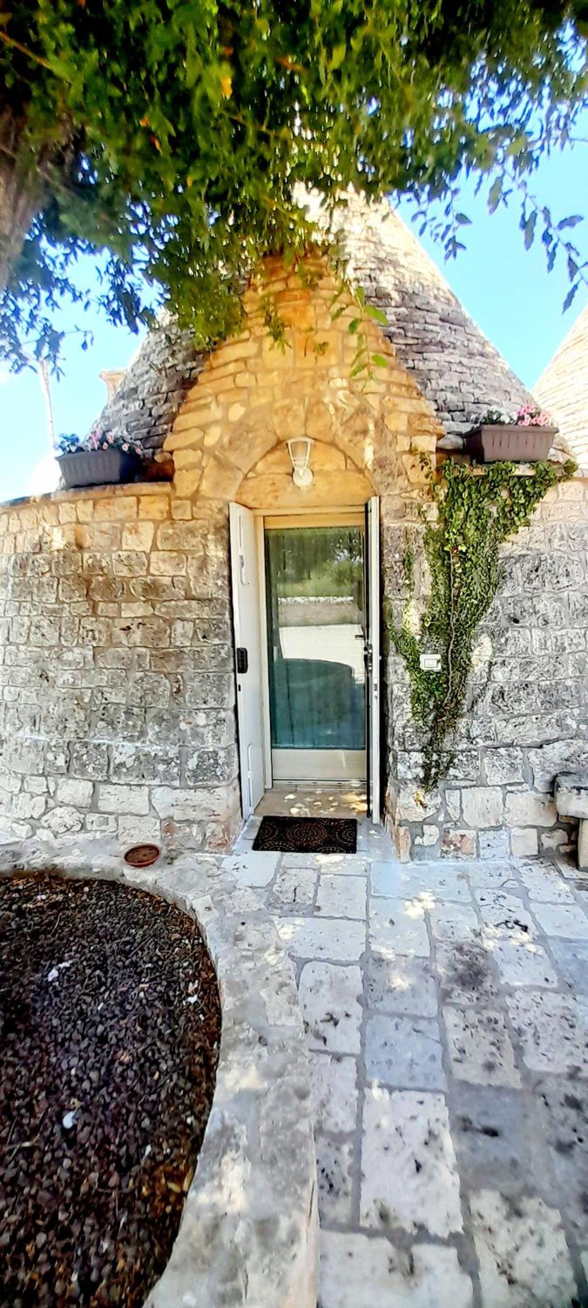 Trullo Roverella