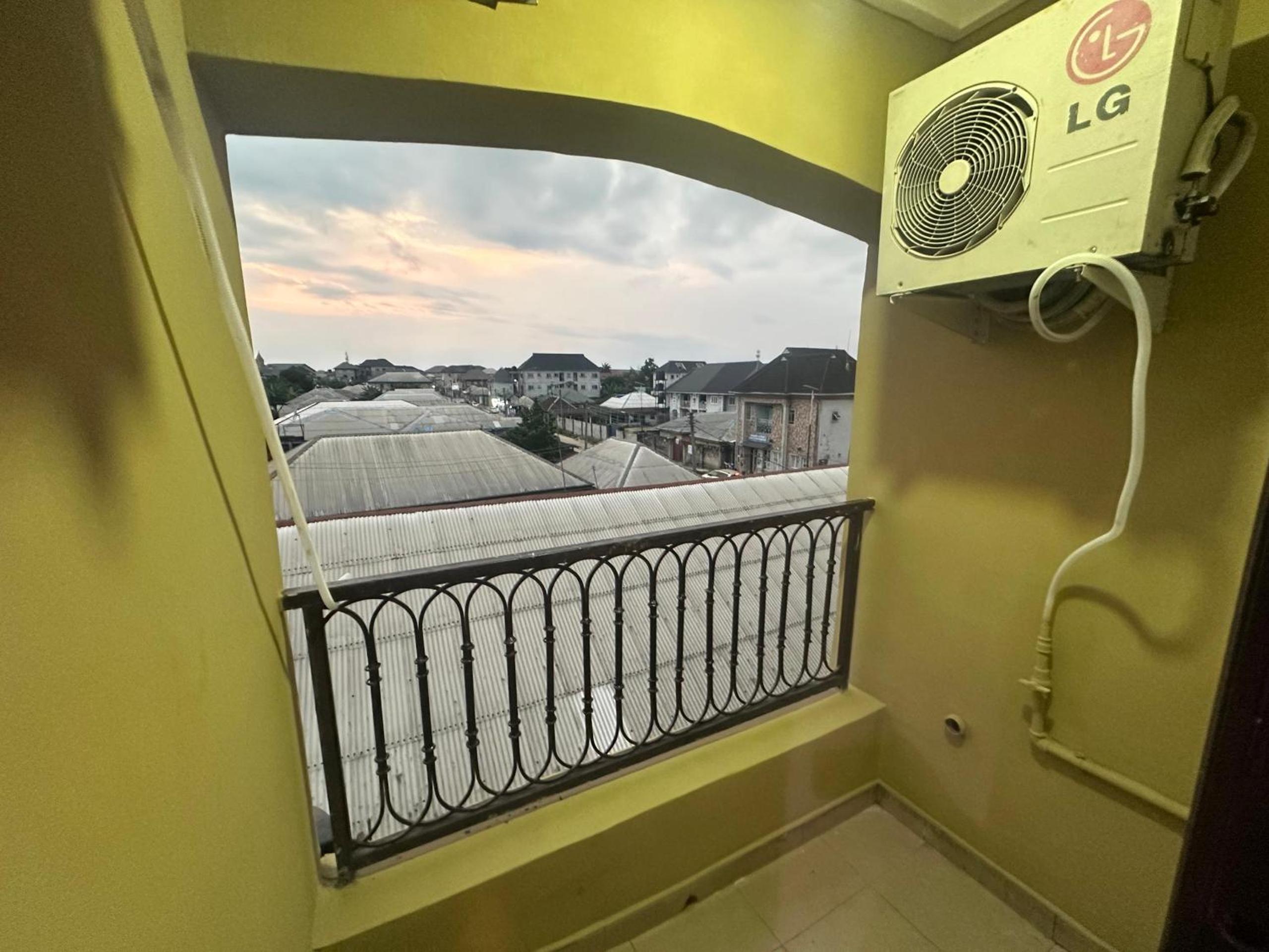 Luxury 2 Bedroom Apartment