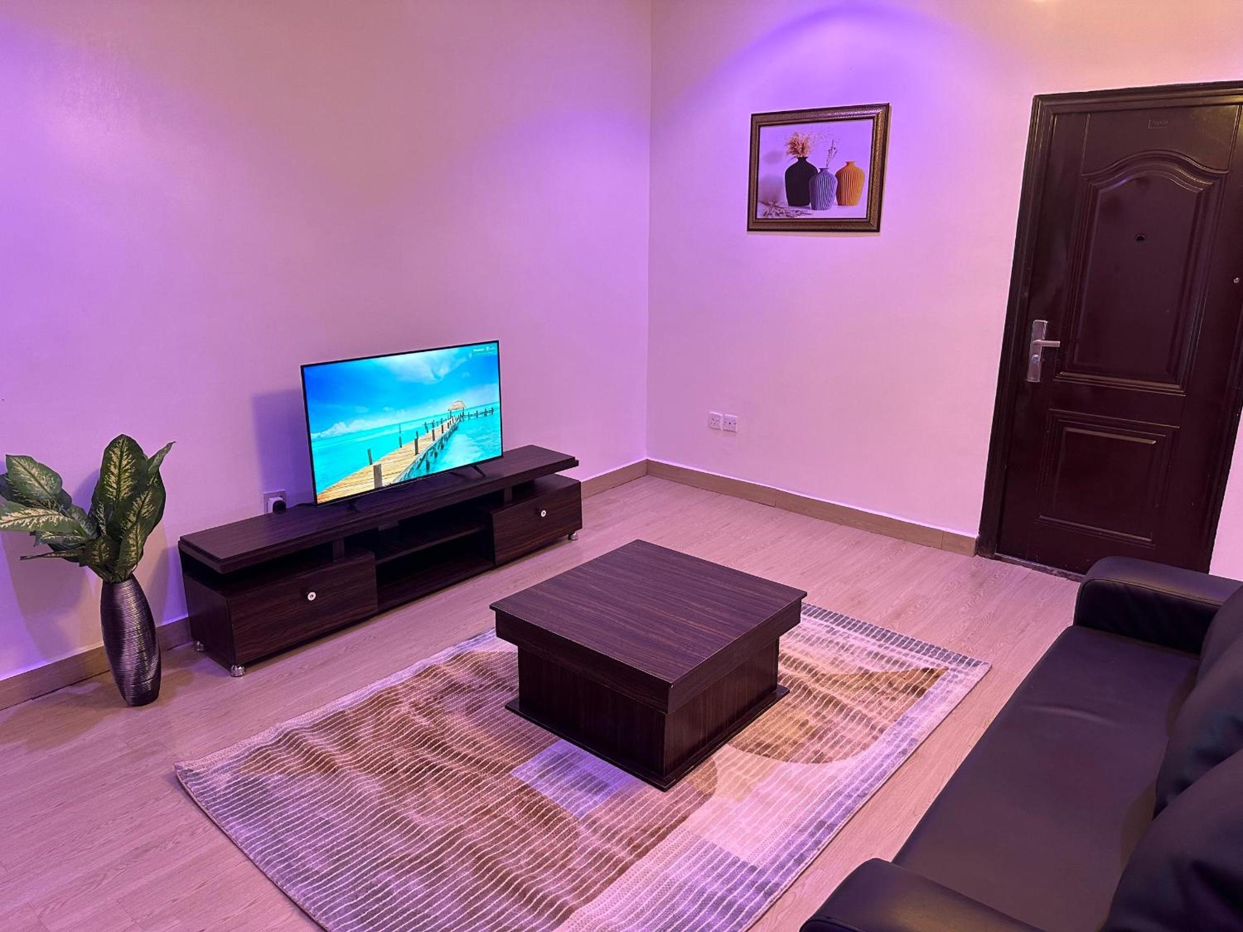 Luxury 2 Bedroom Apartment