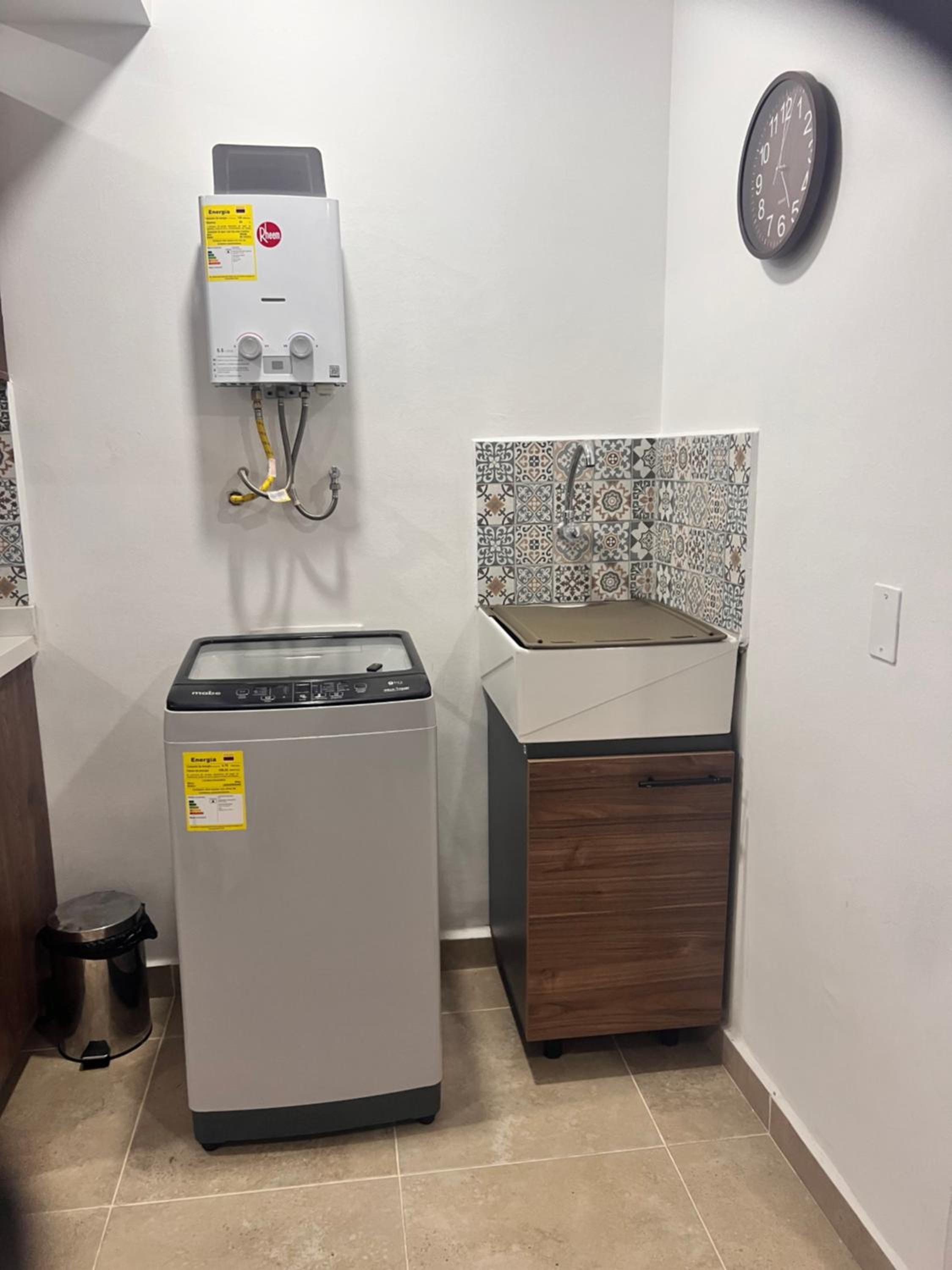 Lindo apartamento cercano al metro con parking