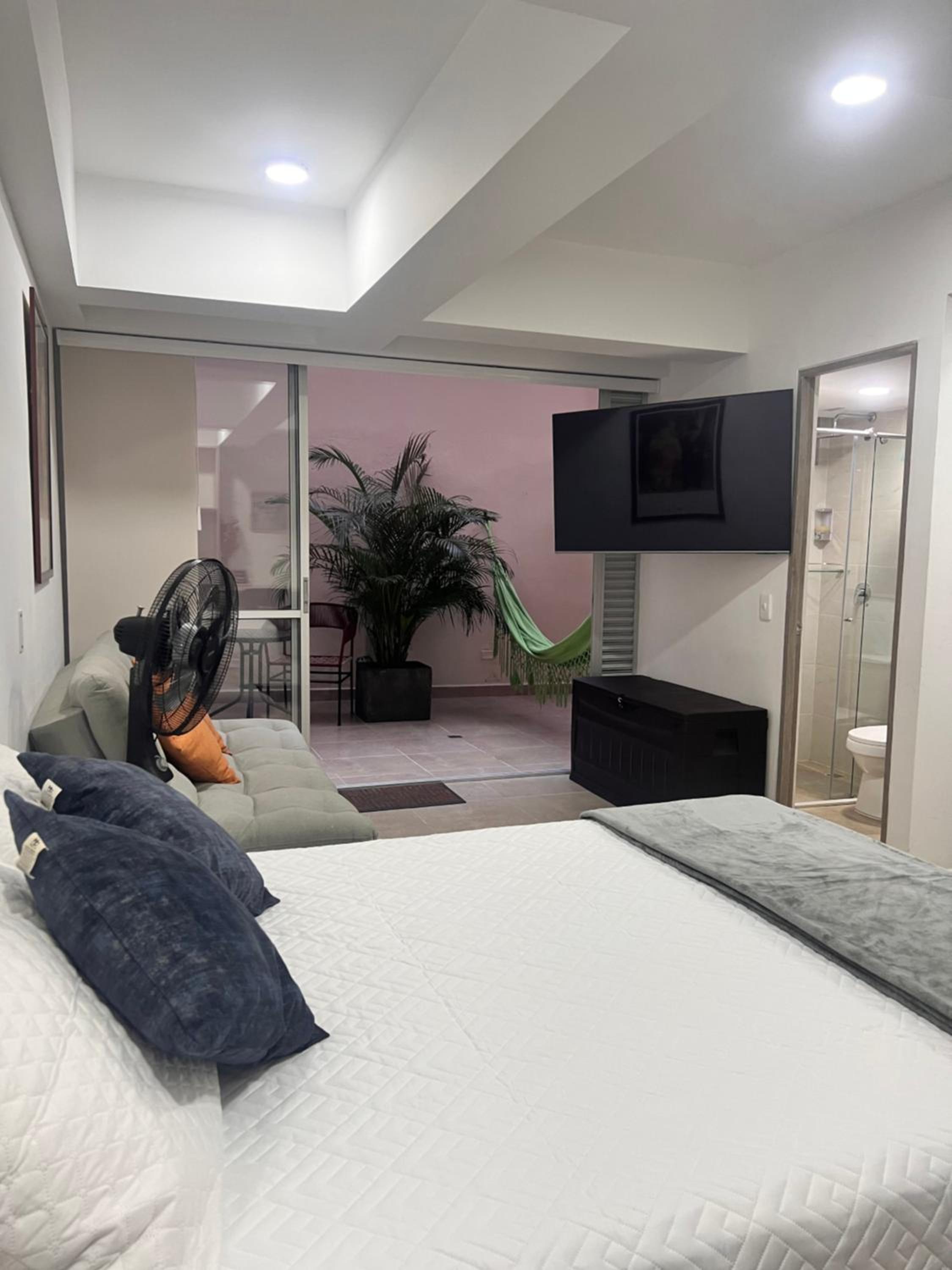 Lindo apartamento cercano al metro con parking