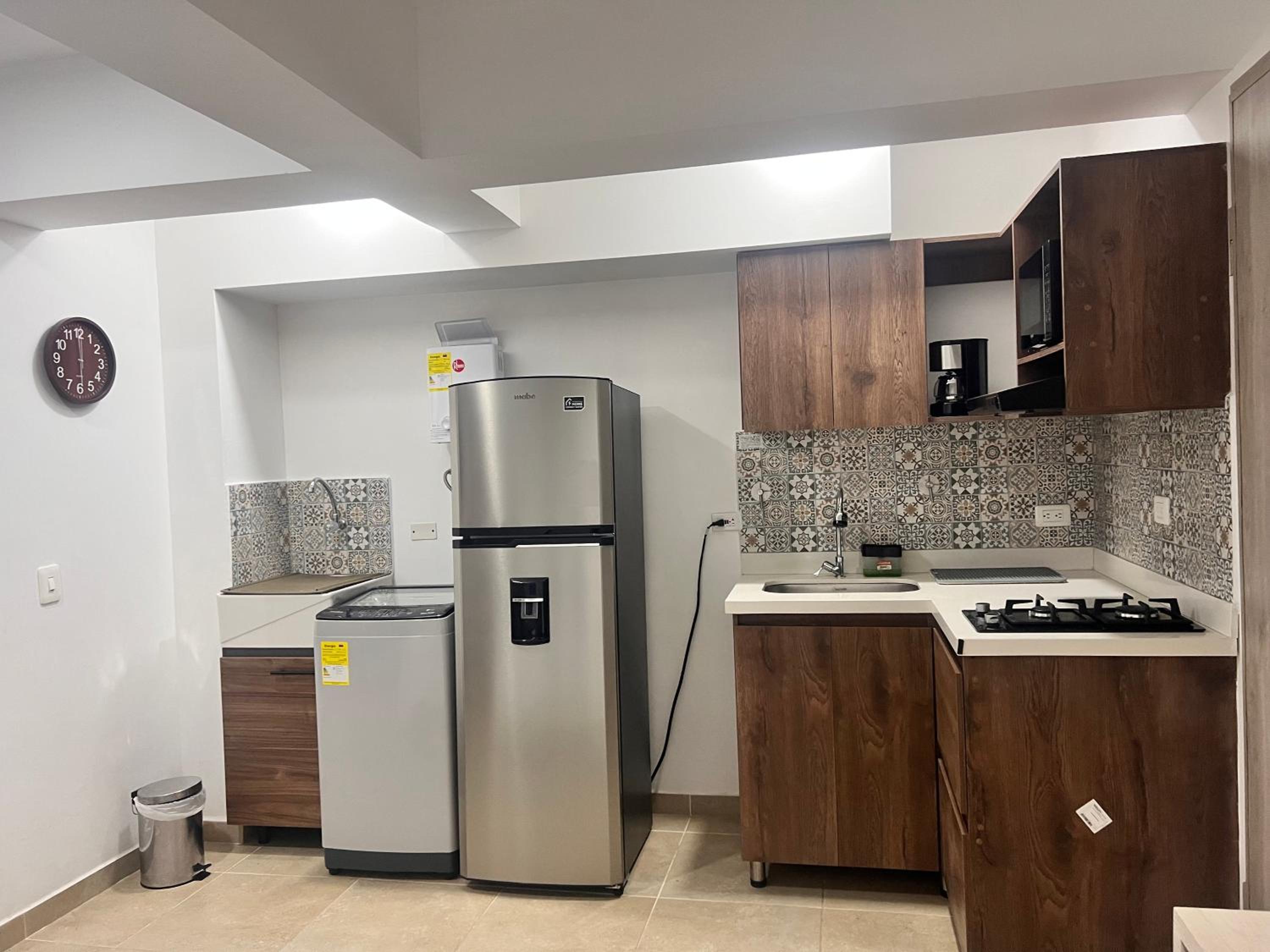 Lindo apartamento cercano al metro con parking