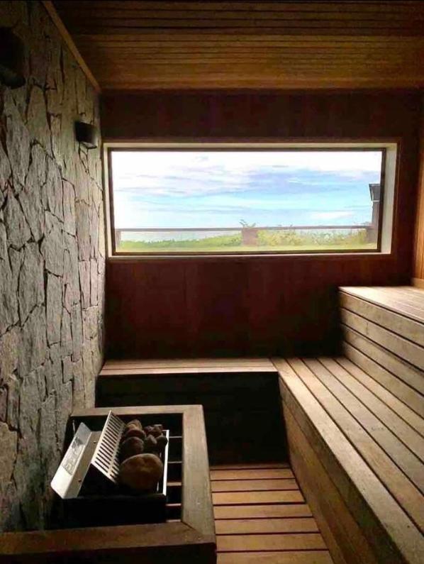 Linda Casa Duplex com Piscina na Praia Rasa Buzios