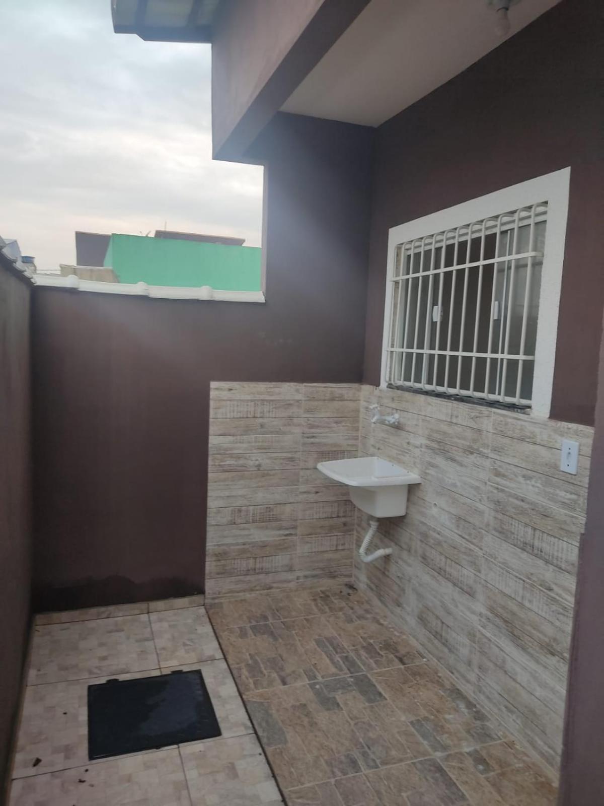 Unamar Cabo Frio, Condomínio Verão Vermelho 1, Casa Privativa a 100 metros da praia!