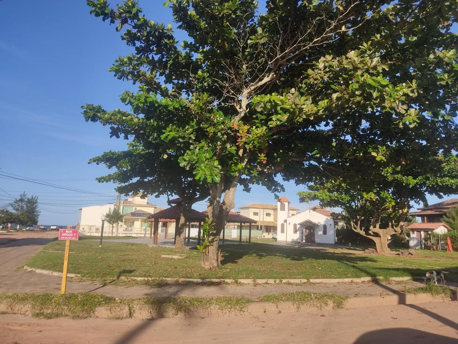 Unamar Cabo Frio, Condomínio Verão Vermelho 1, Casa Privativa a 100 metros da praia!