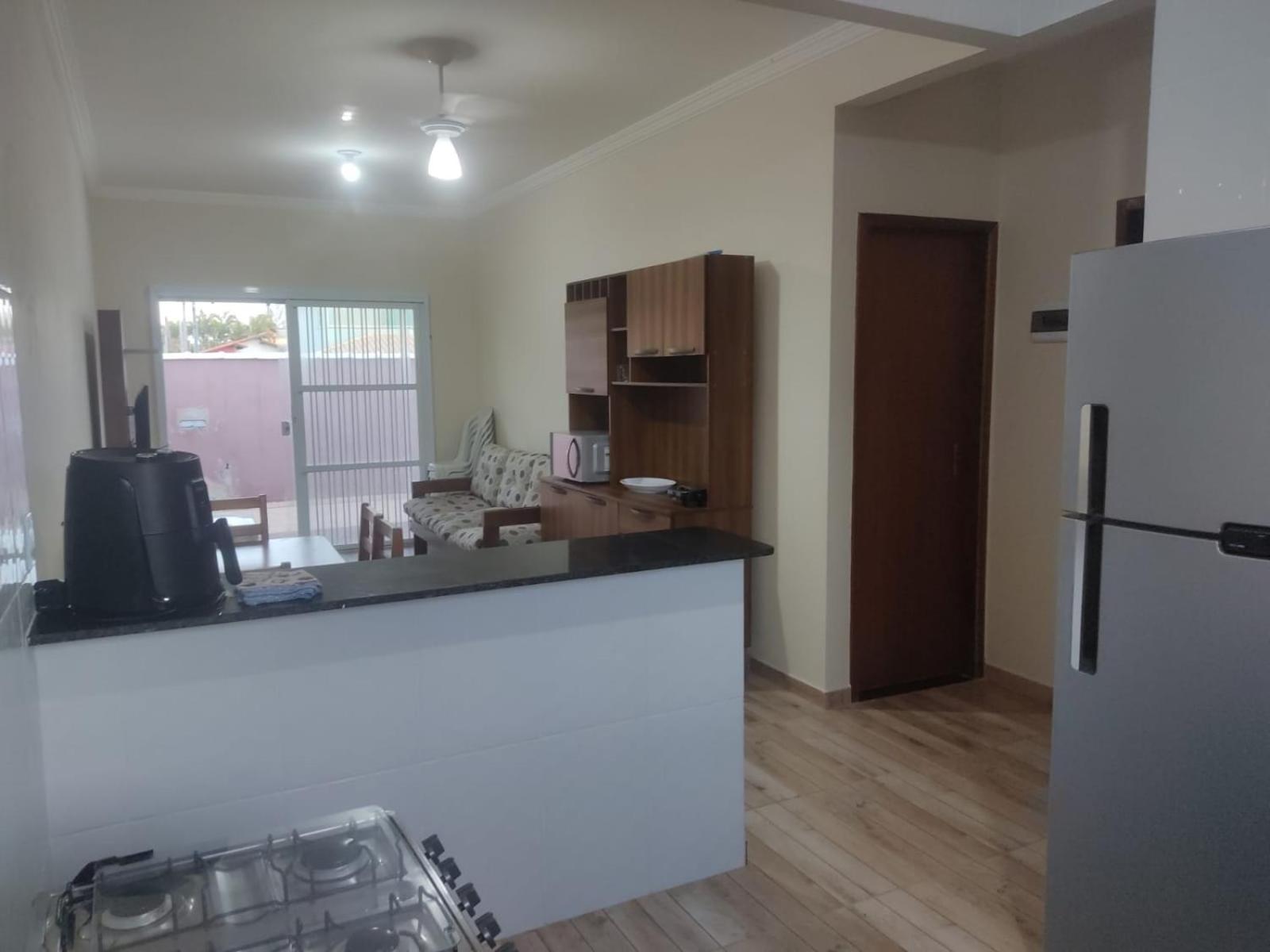 Unamar Cabo Frio, Condomínio Verão Vermelho 1, Casa Privativa a 100 metros da praia!