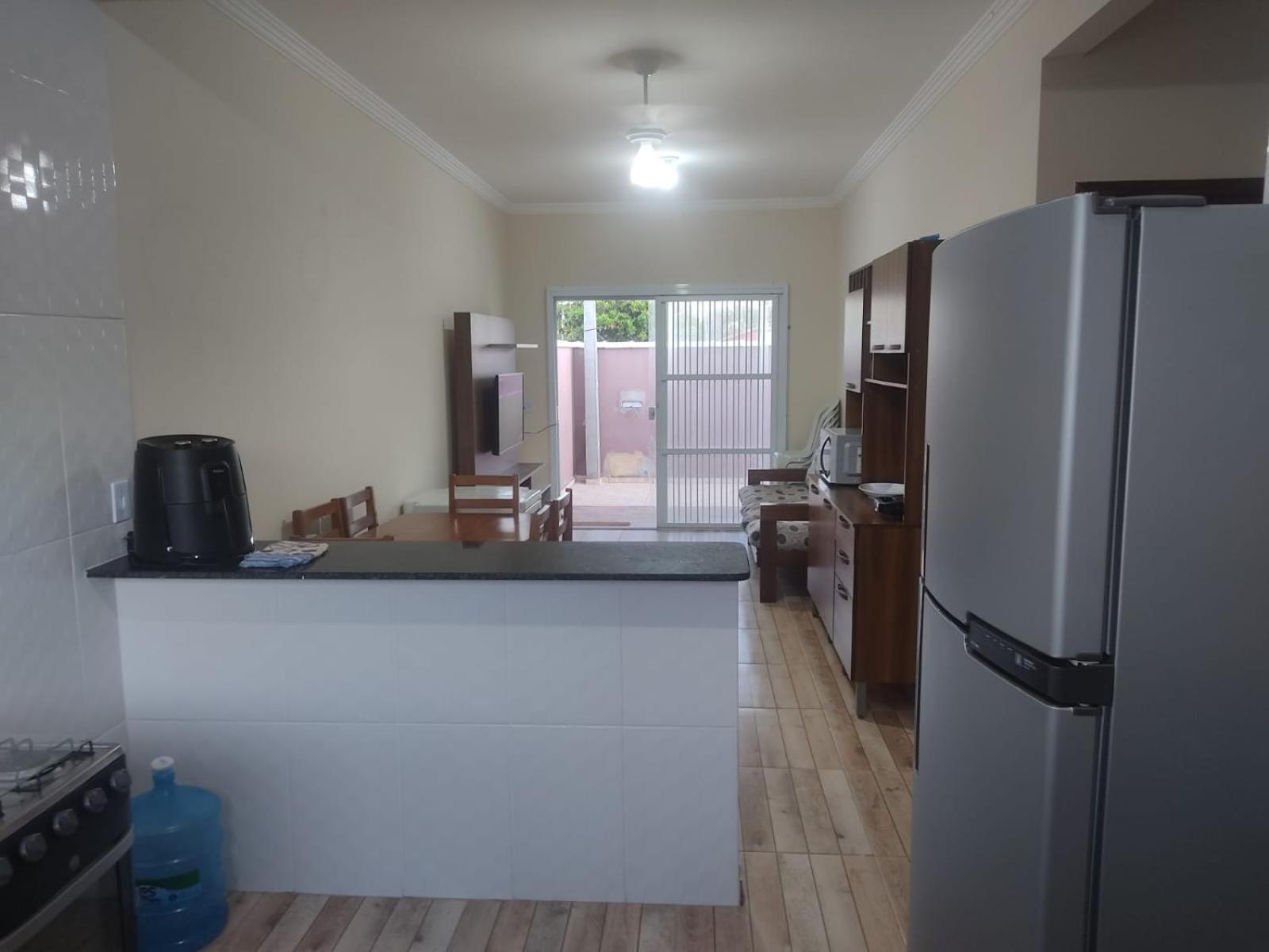 Unamar Cabo Frio, Condomínio Verão Vermelho 1, Casa Privativa a 100 metros da praia!