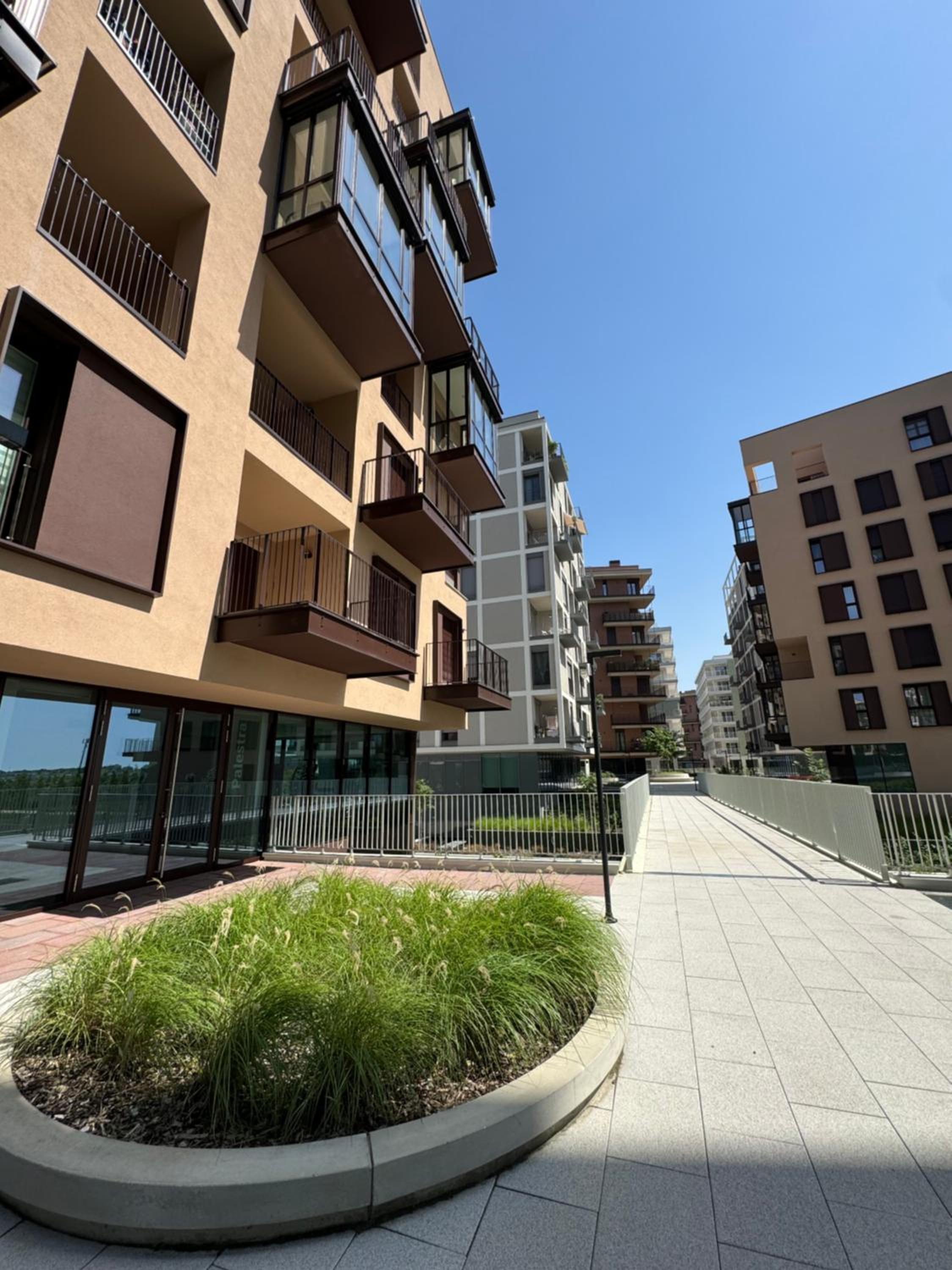 6 milano apartment