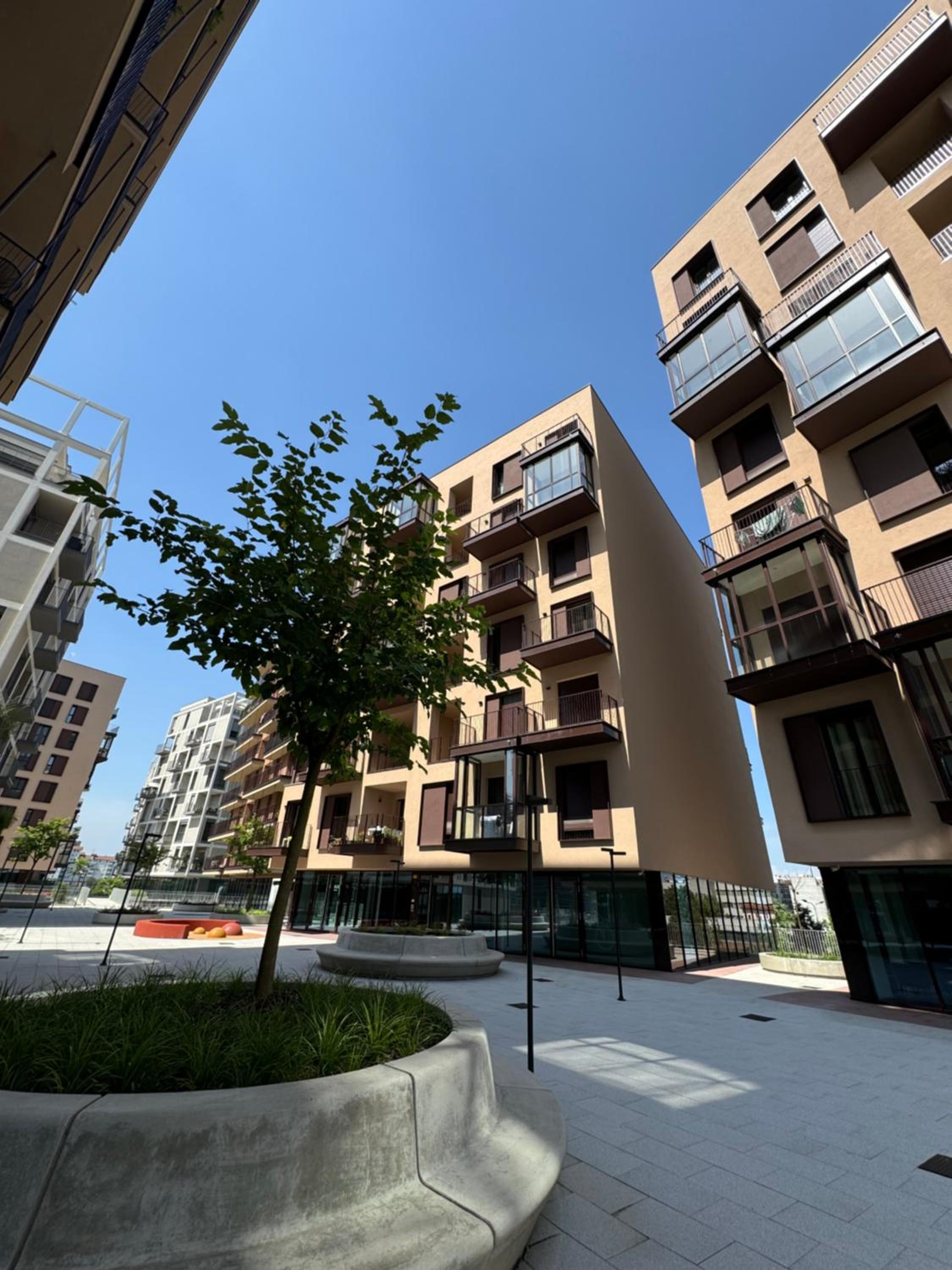 6 milano apartment