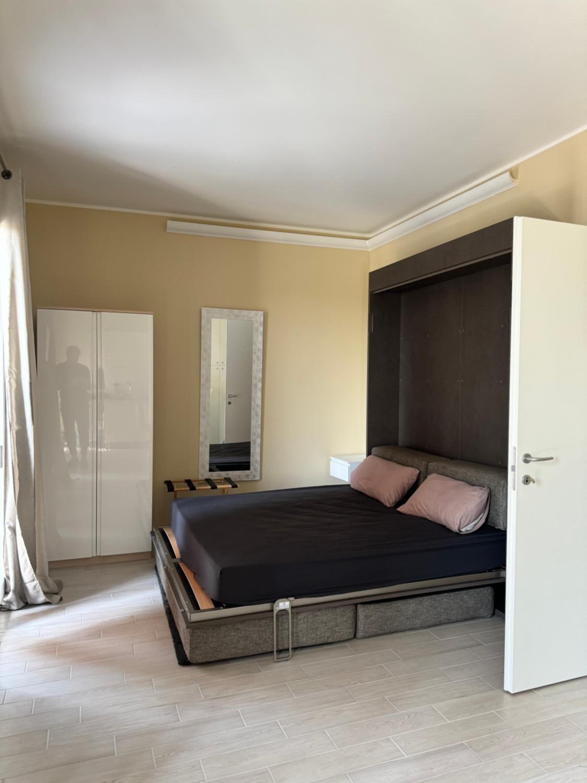 6 milano apartment