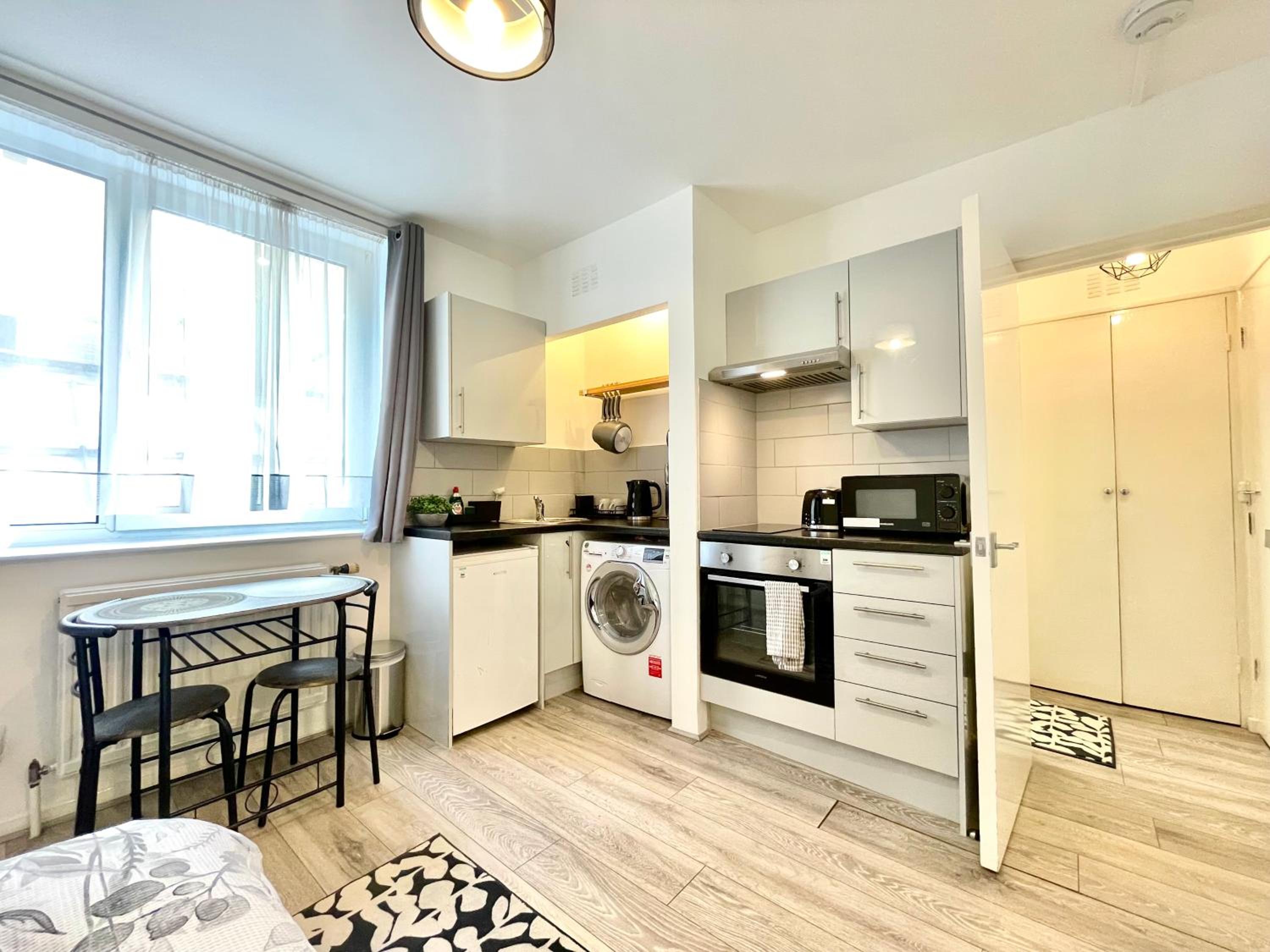 Spacious Studio - Central London South Kensington - Harrods