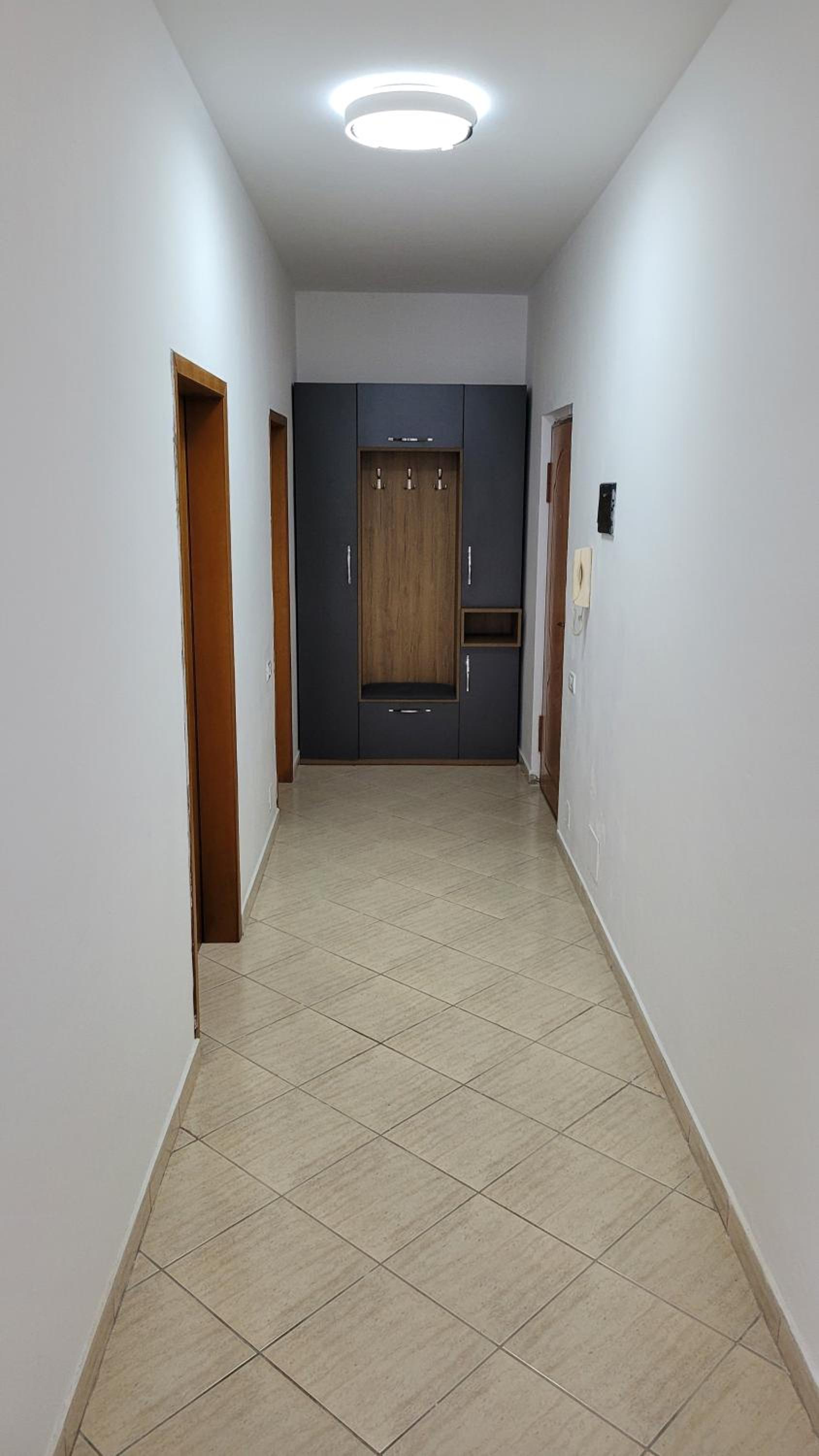 Alena Apartment