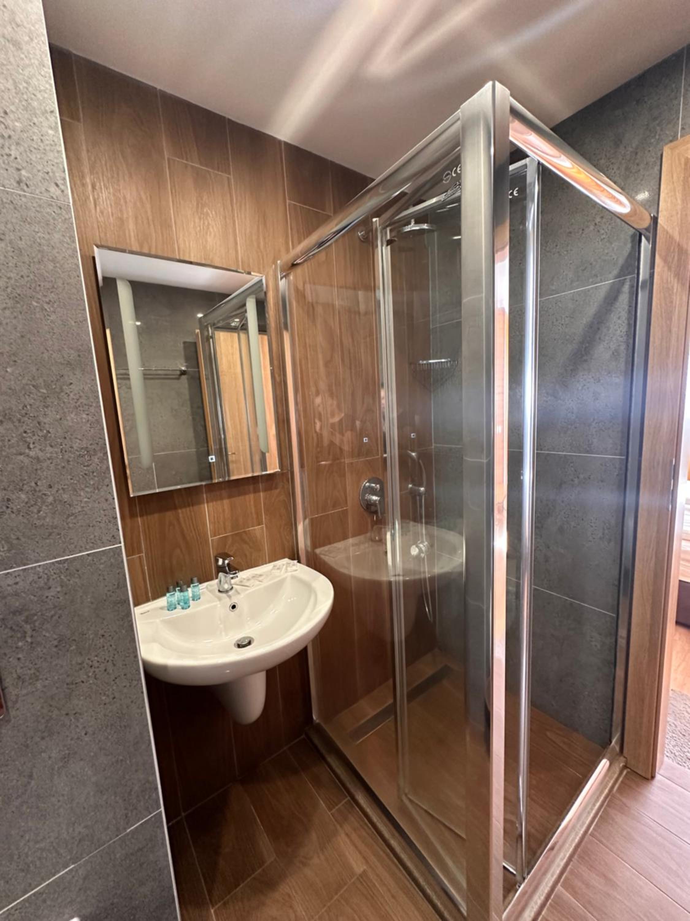 Alpine luxury two bed-two bathrooms apartment B25
