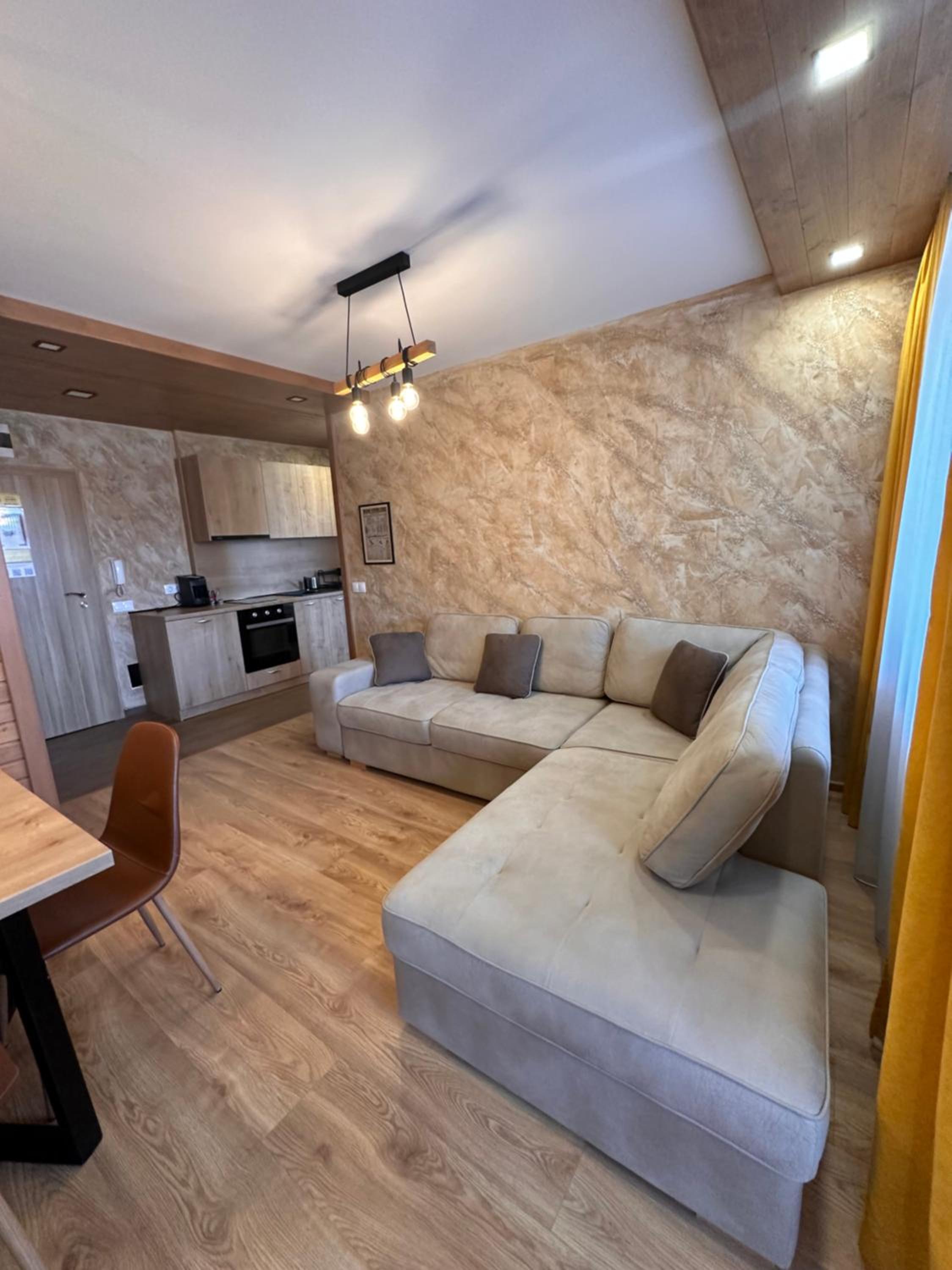 Alpine luxury two bed-two bathrooms apartment B25