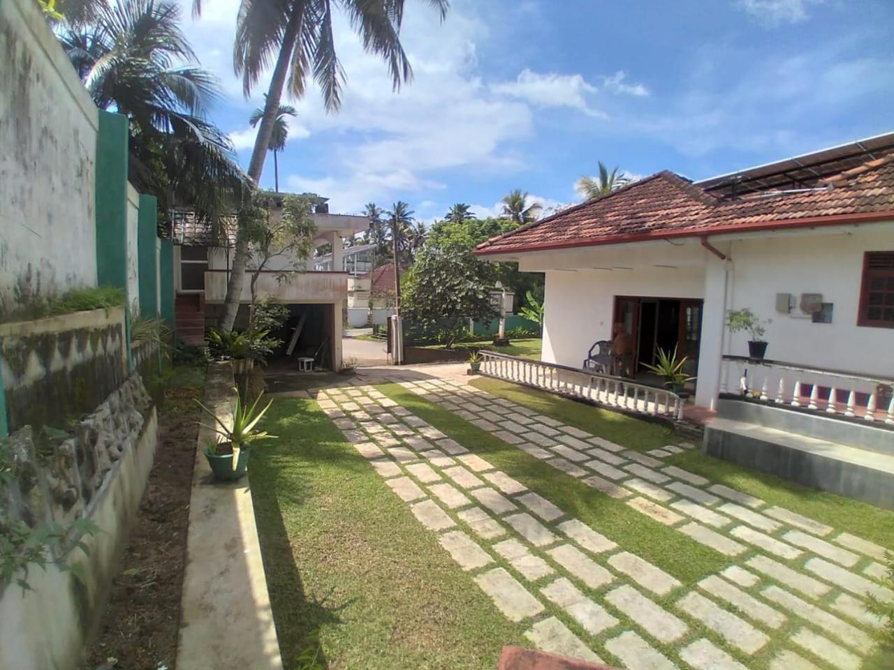 Hotel Paradise Galle - Image 1