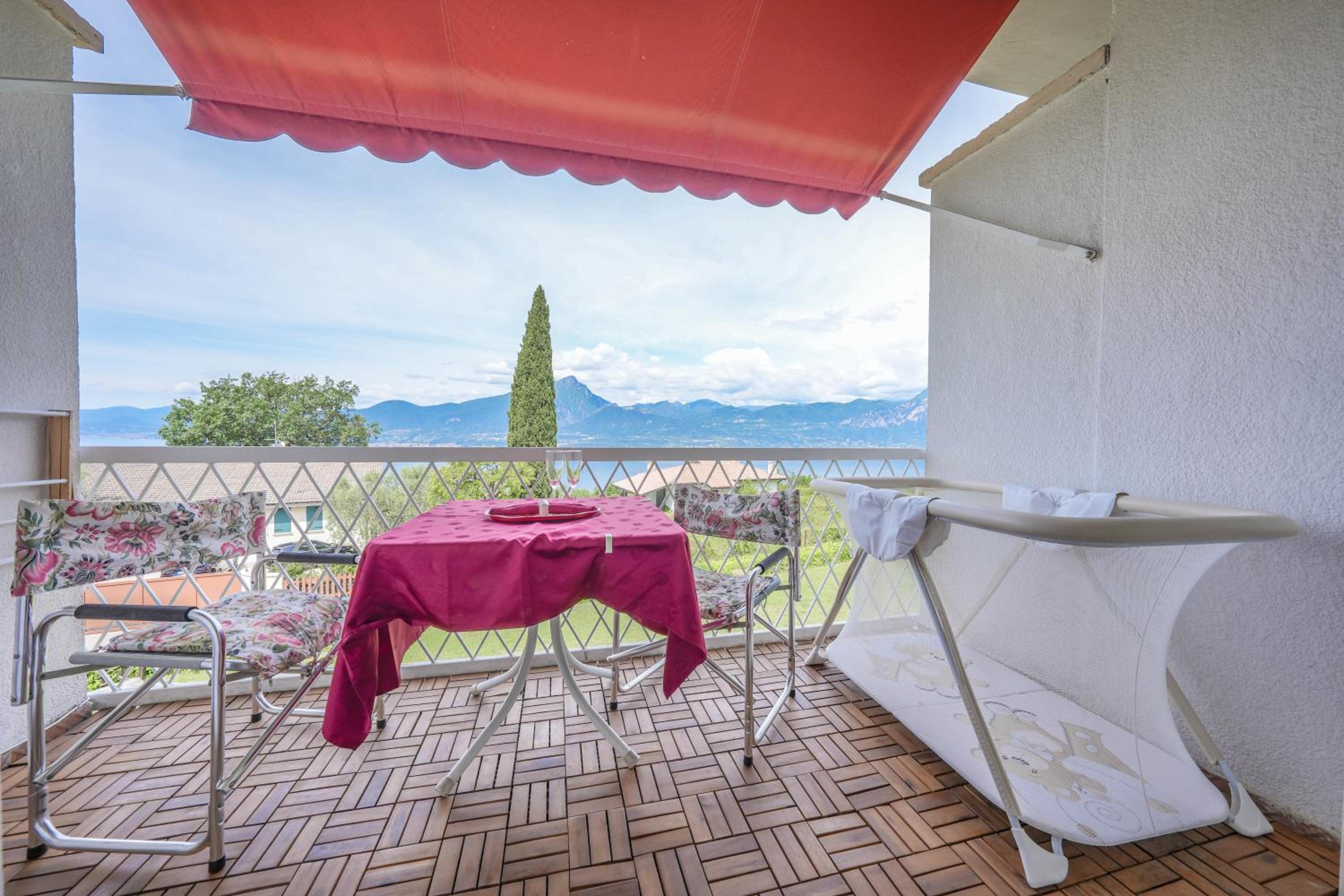 Garda Panoramic House
