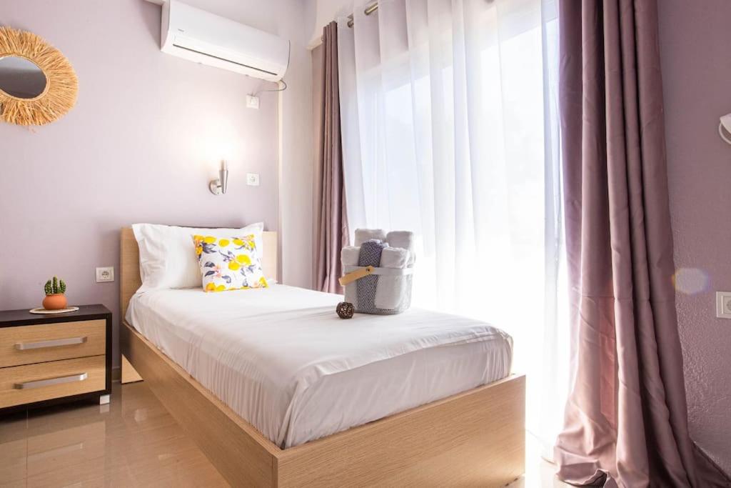 Potam'Sea Bliss 4 - Beach Front, Sun Beds & Parking