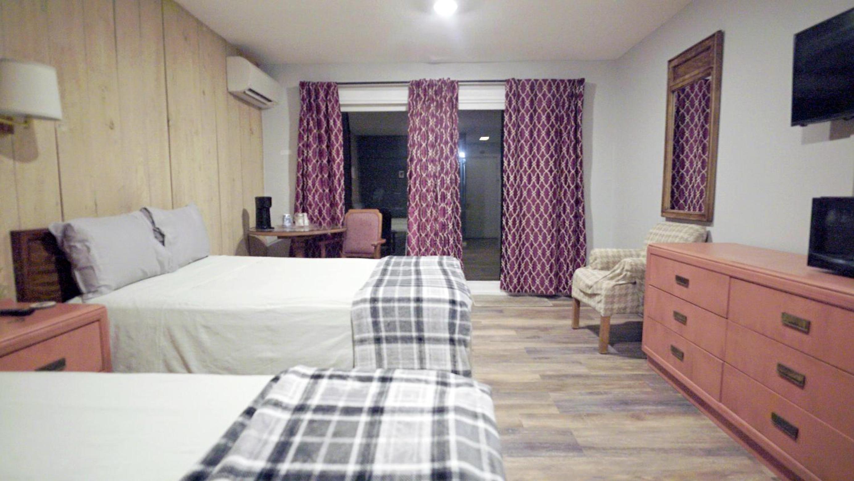 Pinnacle Lodge