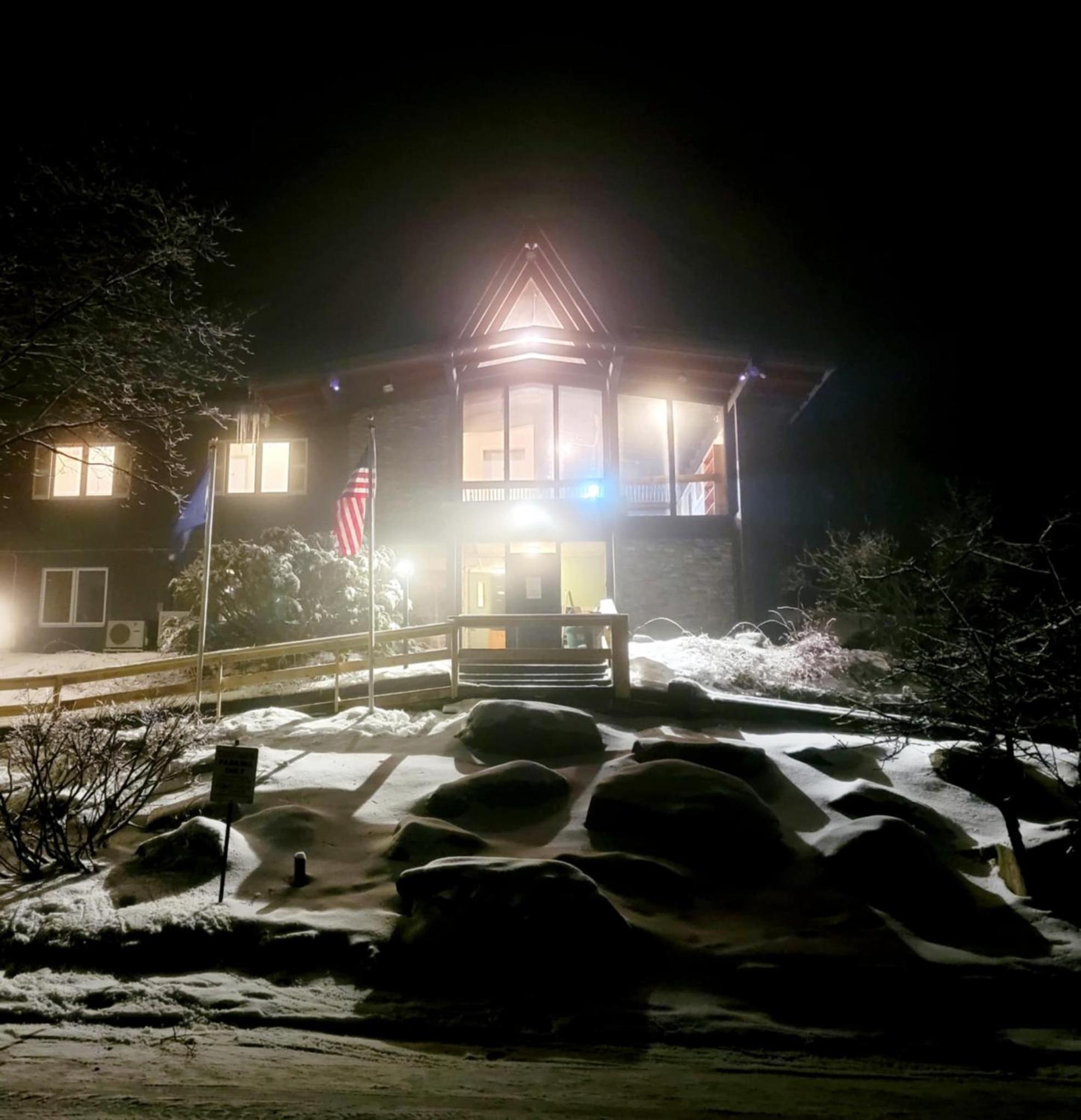 Pinnacle Lodge