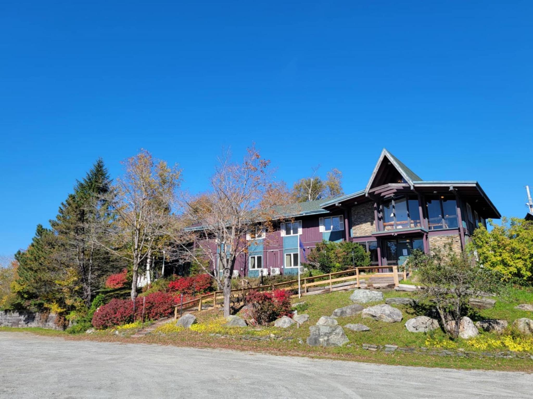 Pinnacle Lodge
