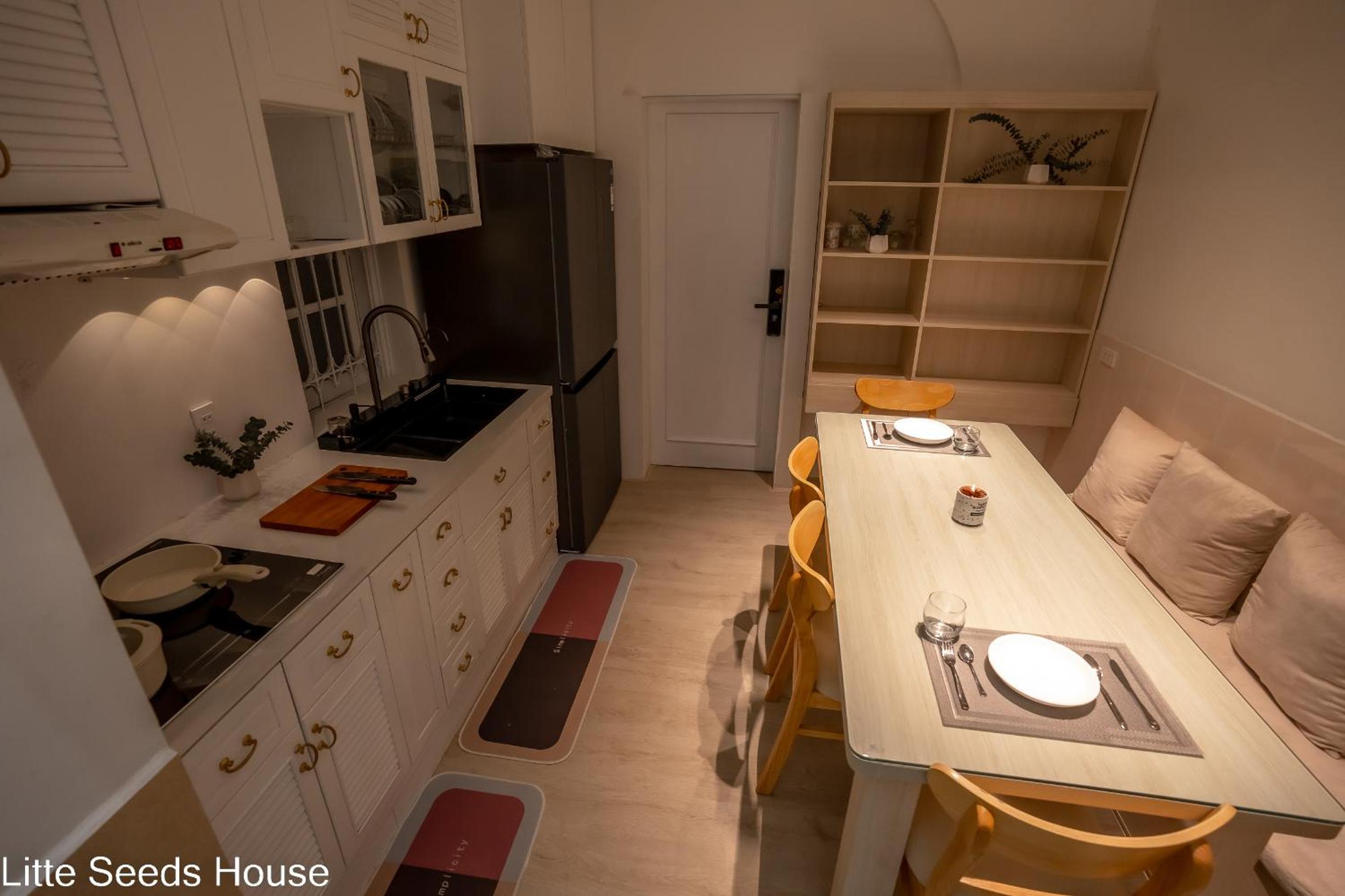 Little Seeds House-Hanoi, 4Brs,Cinema, Old Quarter
