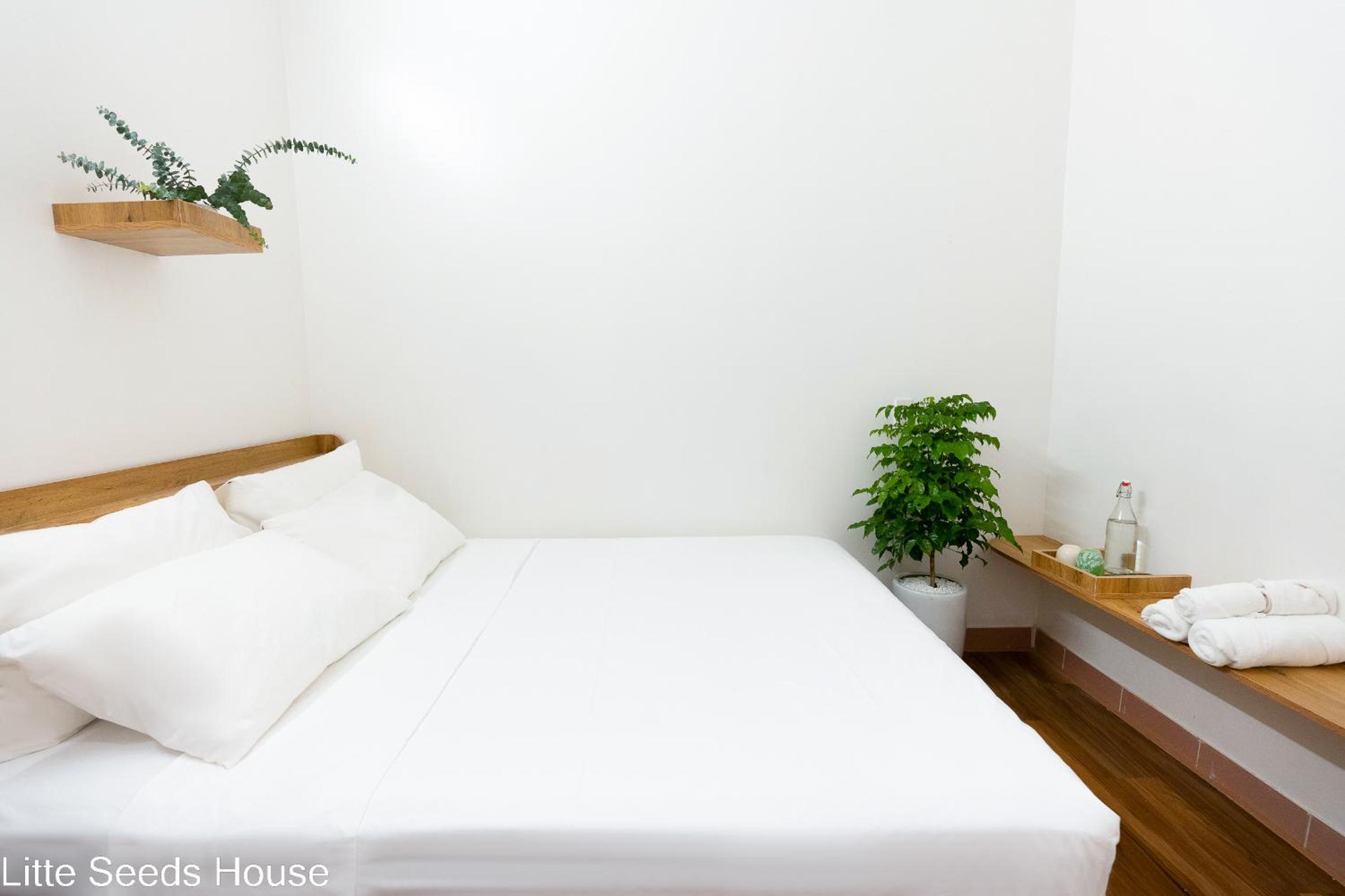 Little Seeds House-Hanoi, 4Brs,Cinema, Old Quarter
